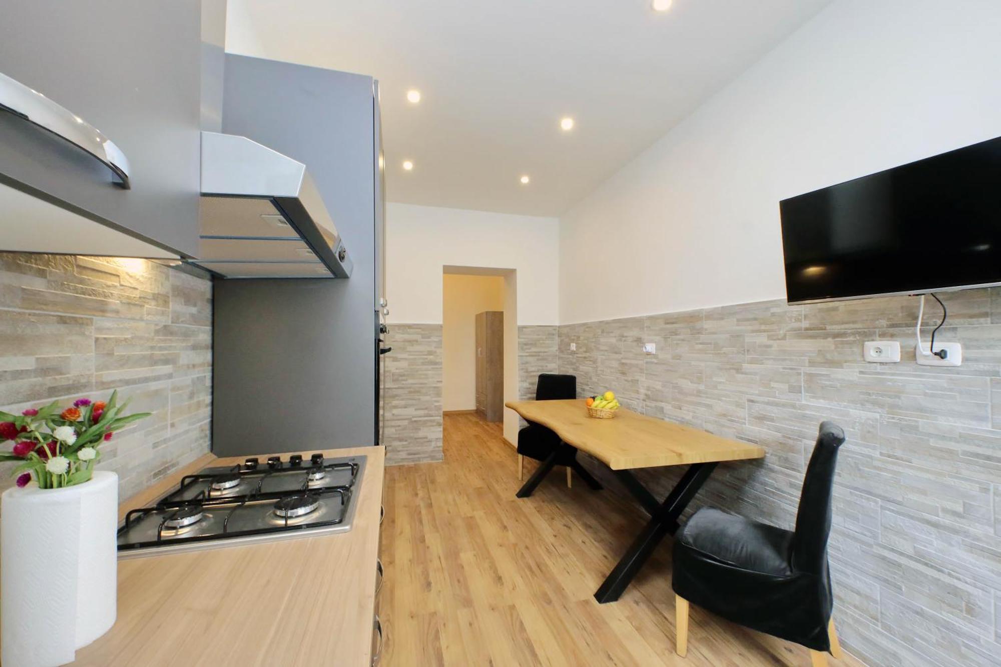 Superior Apartment