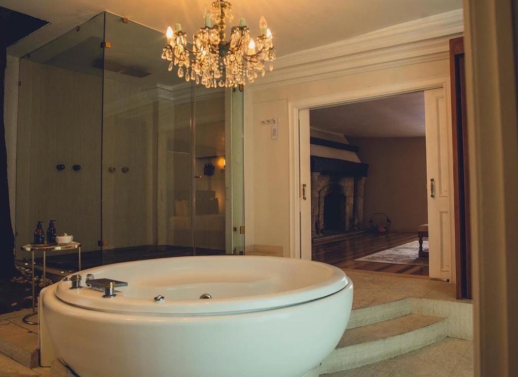 Suite with Private Pool