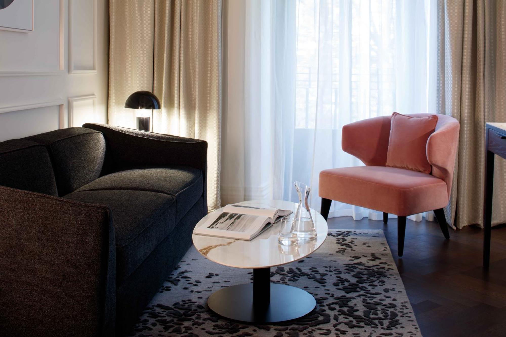 Junior King Suite Sofa Bed View