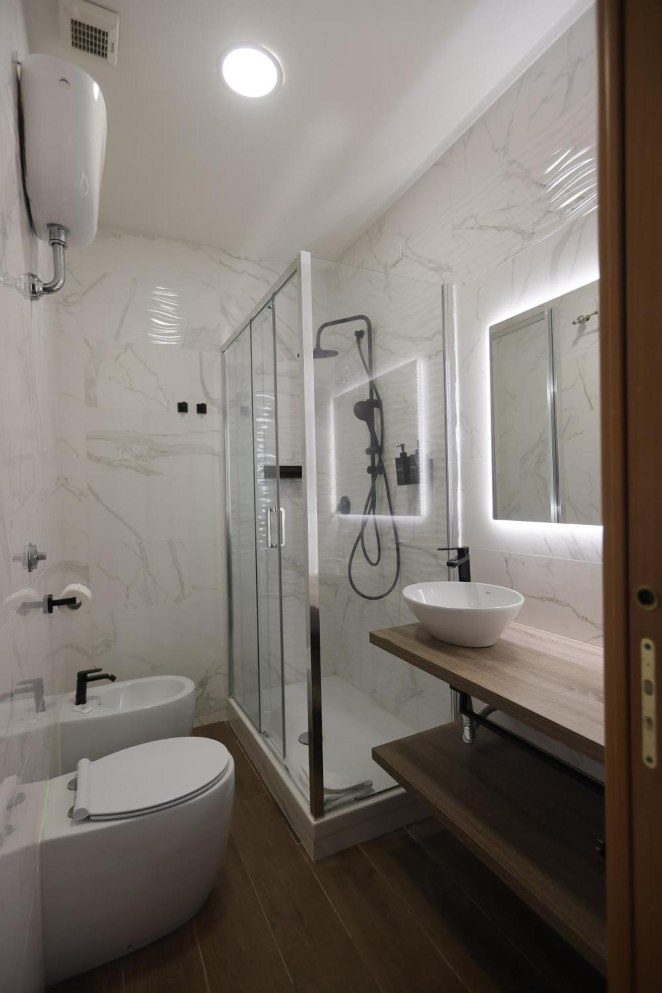 Deluxe Double or Twin Room City View