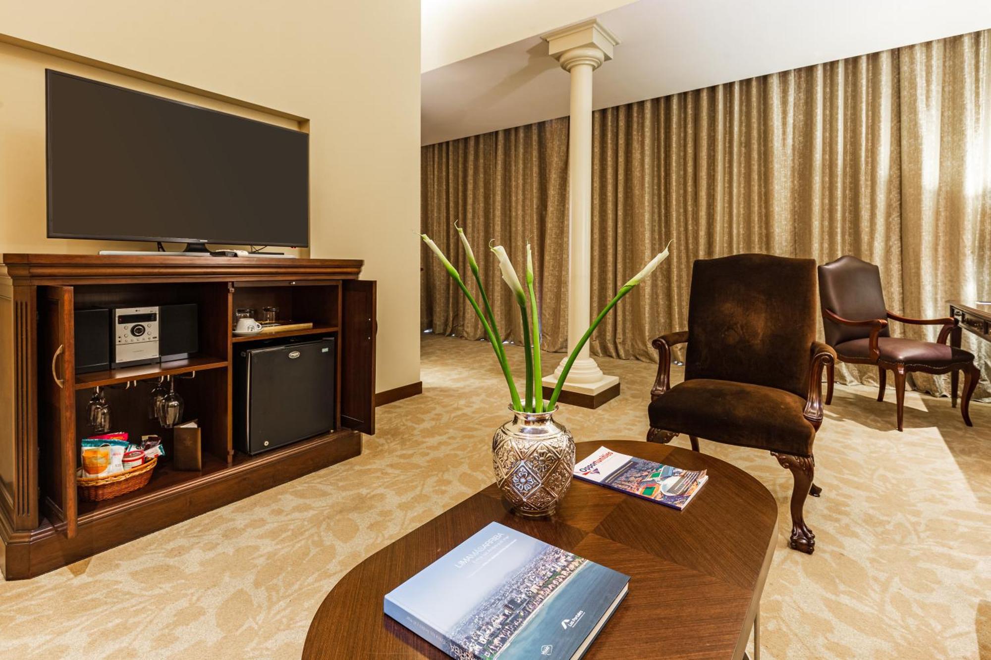 Grand Heritage Suite