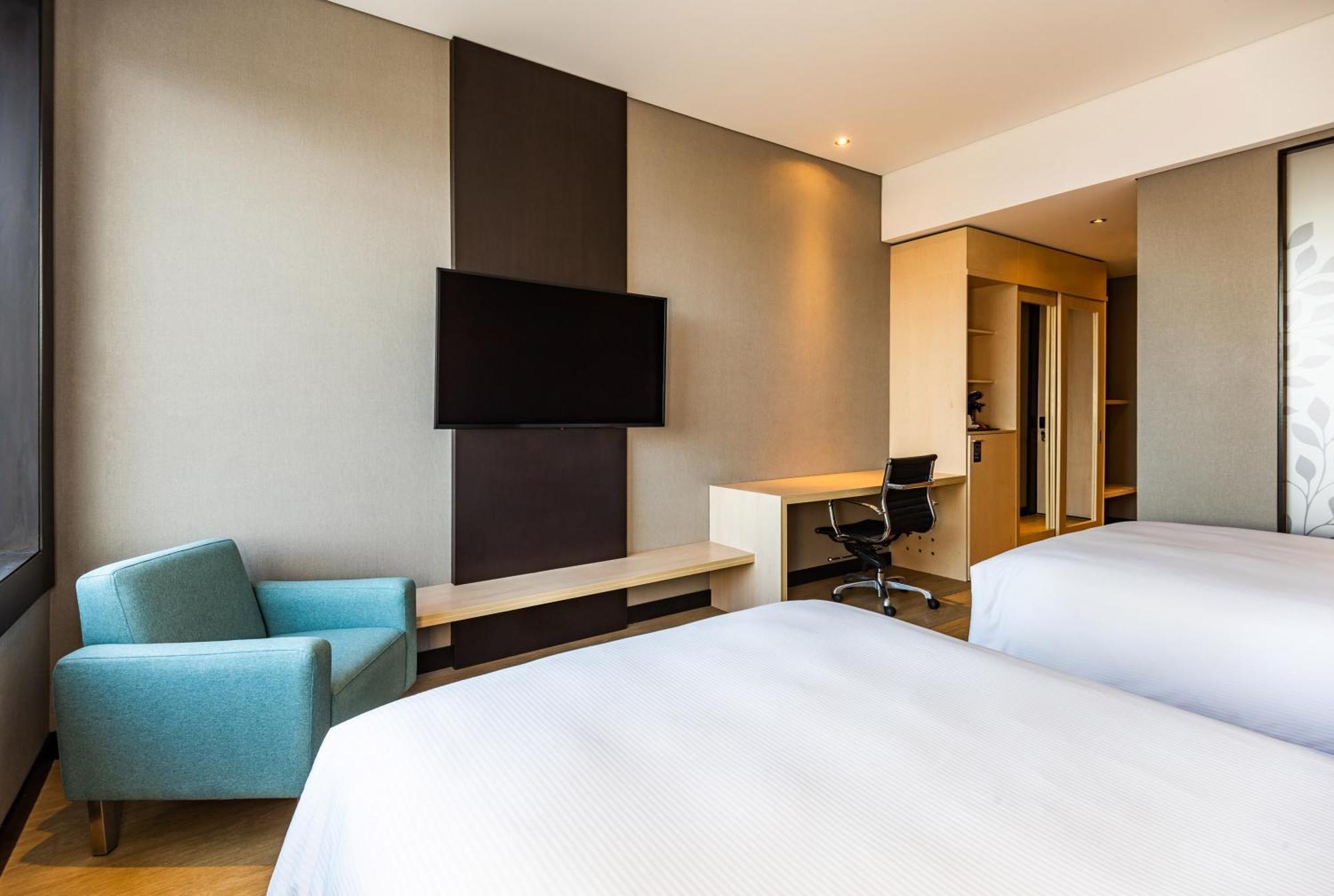 Double Room Two Double Beds Mobility Accessible
