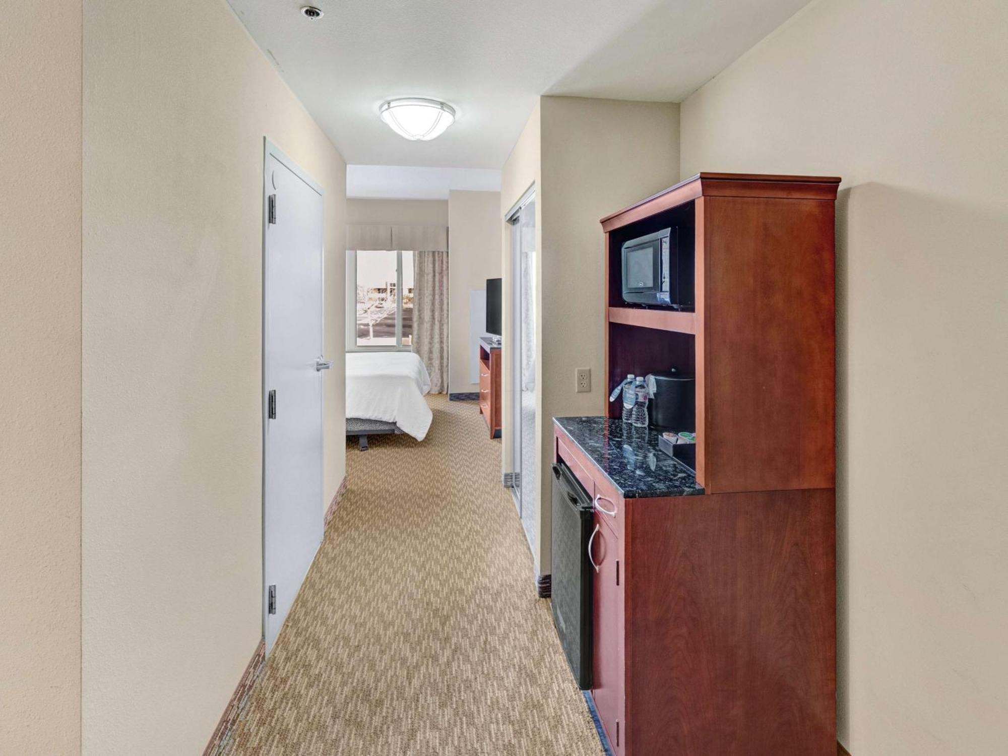 Junior King Suite with Seating Area