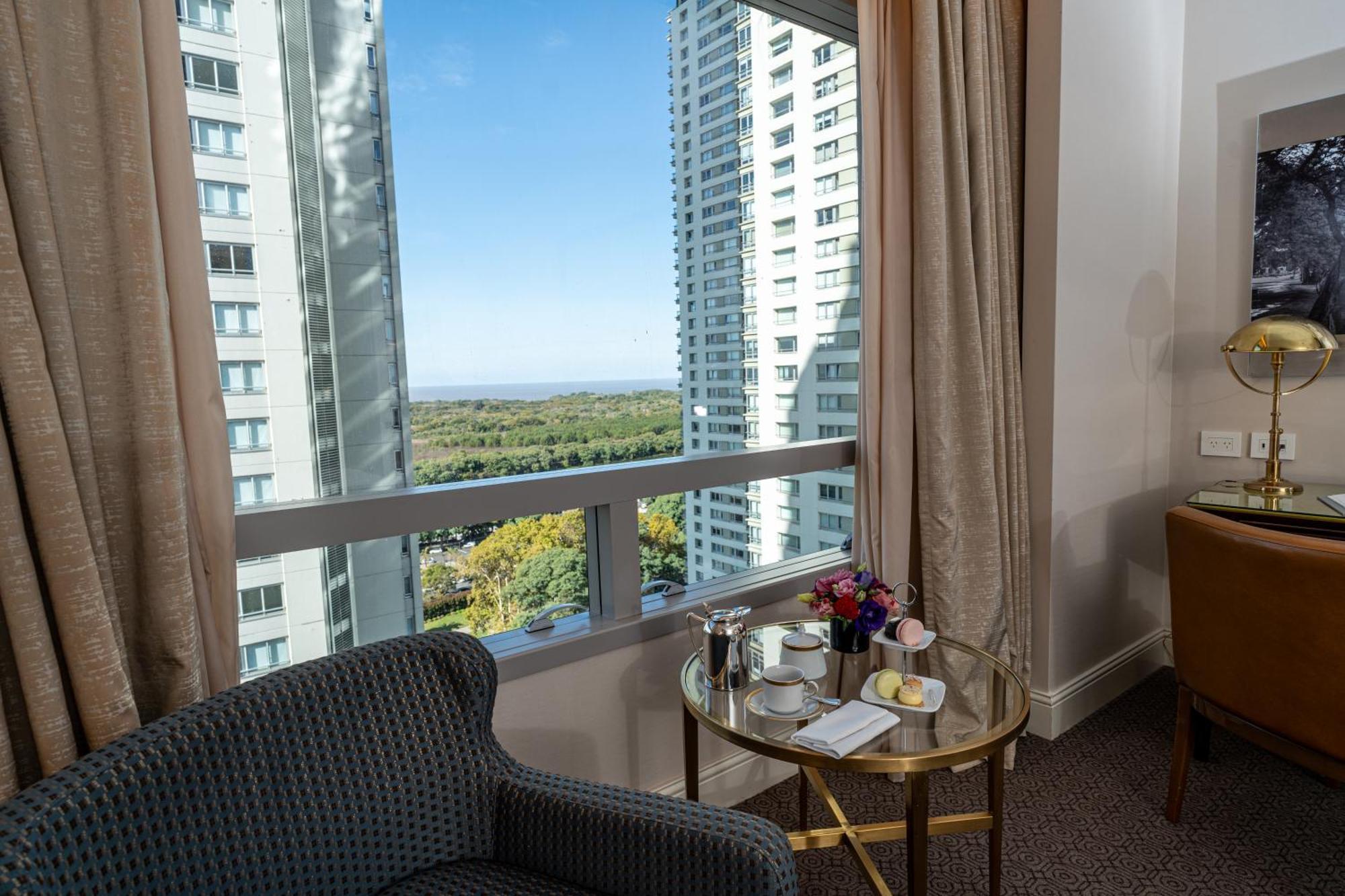 Junior Suite Canal View