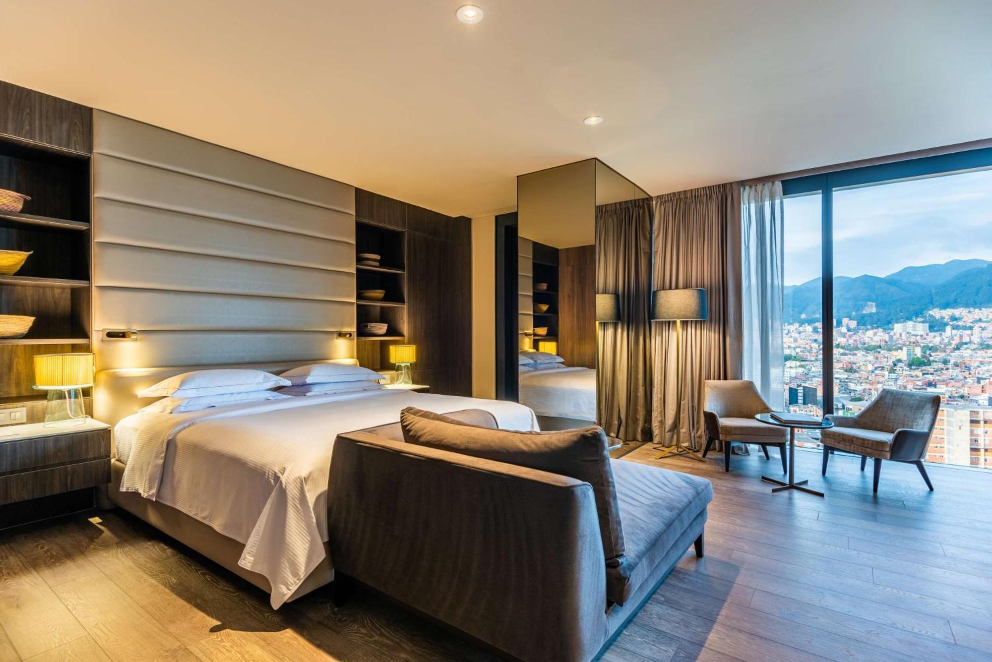 Superior One-Bedroom King Suite
