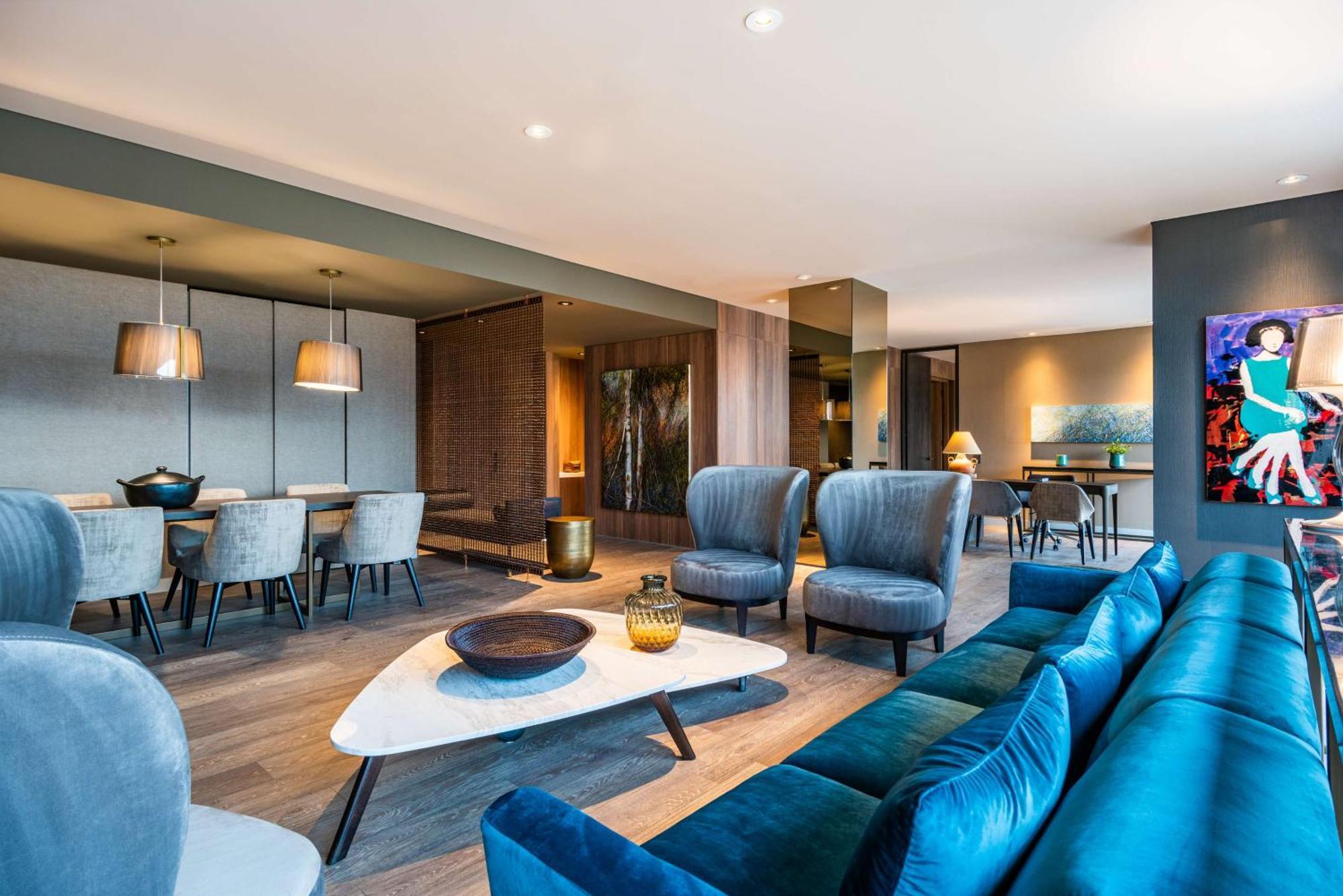 Superior One-Bedroom King Suite
