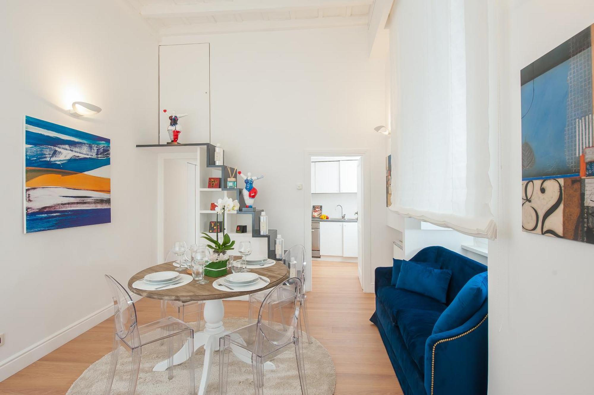 One-Bedroom Apartment Separate Building Piazza della Maddalena 2