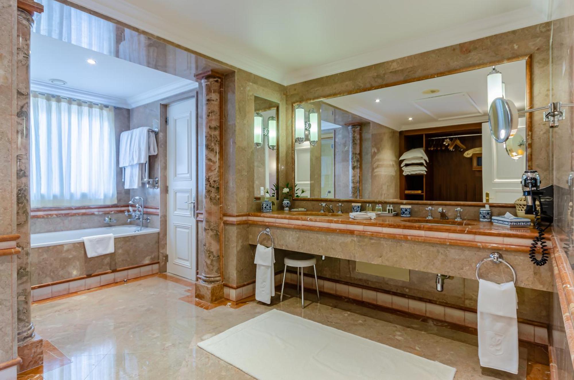 Garden Suite