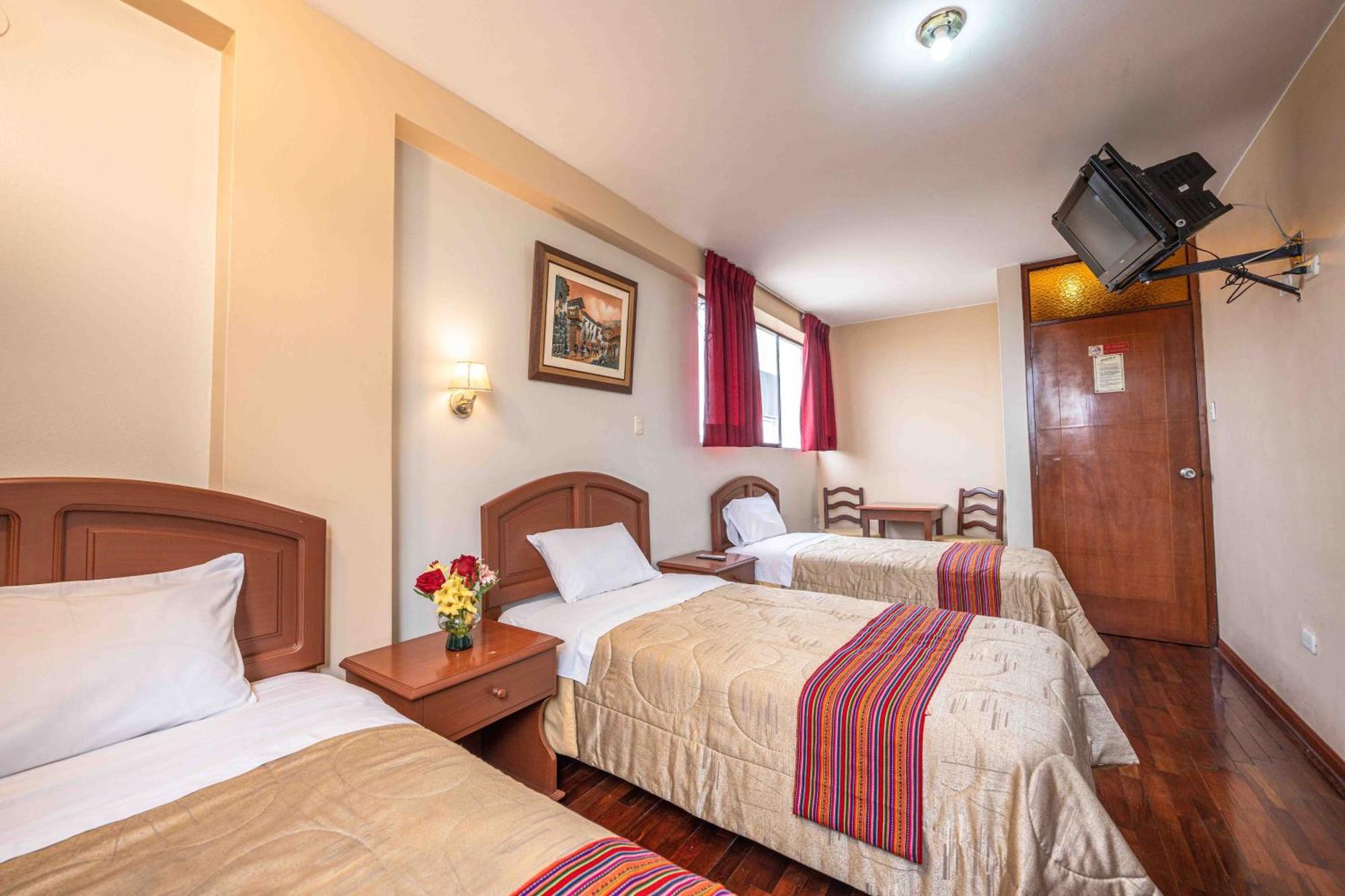 Triple Room