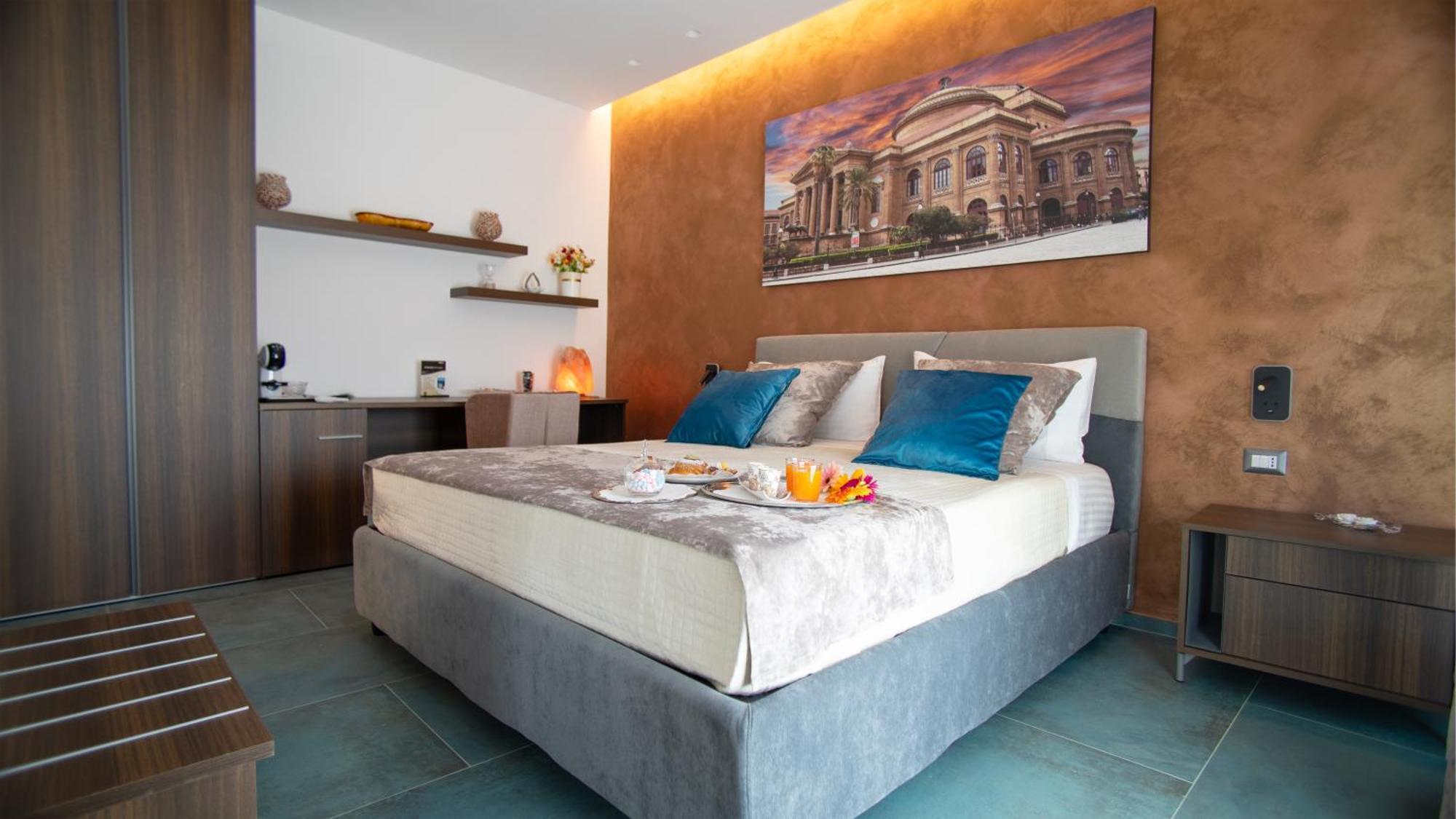Superior King Room