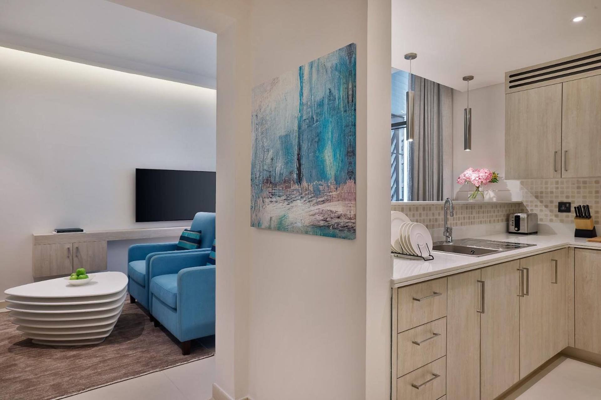 Superior One Bedroom Apartment Balcony Kitchen Beach & Rooftop Infinity Pool Access Kids Club Access