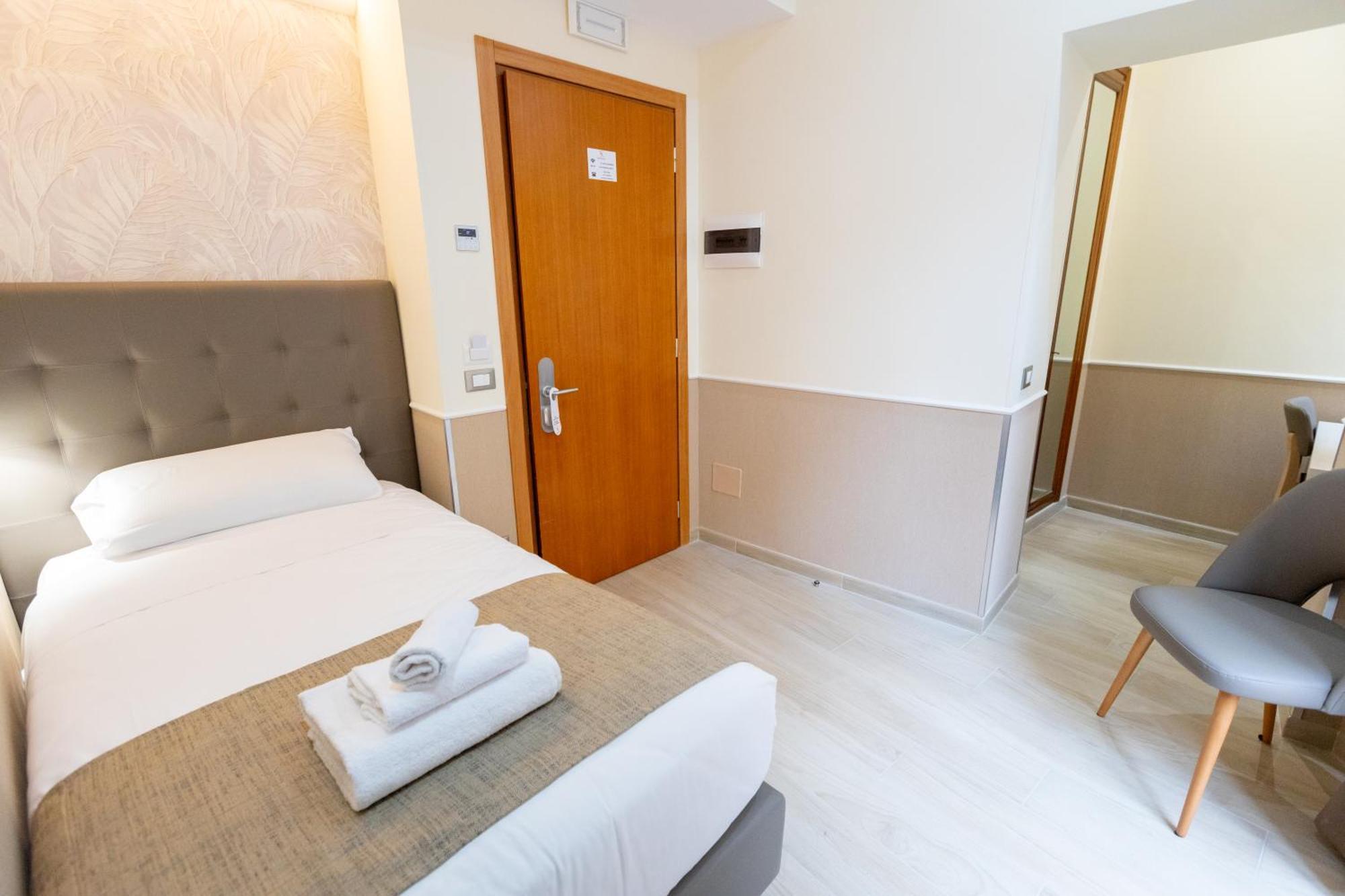 Deluxe Single Room Balcony