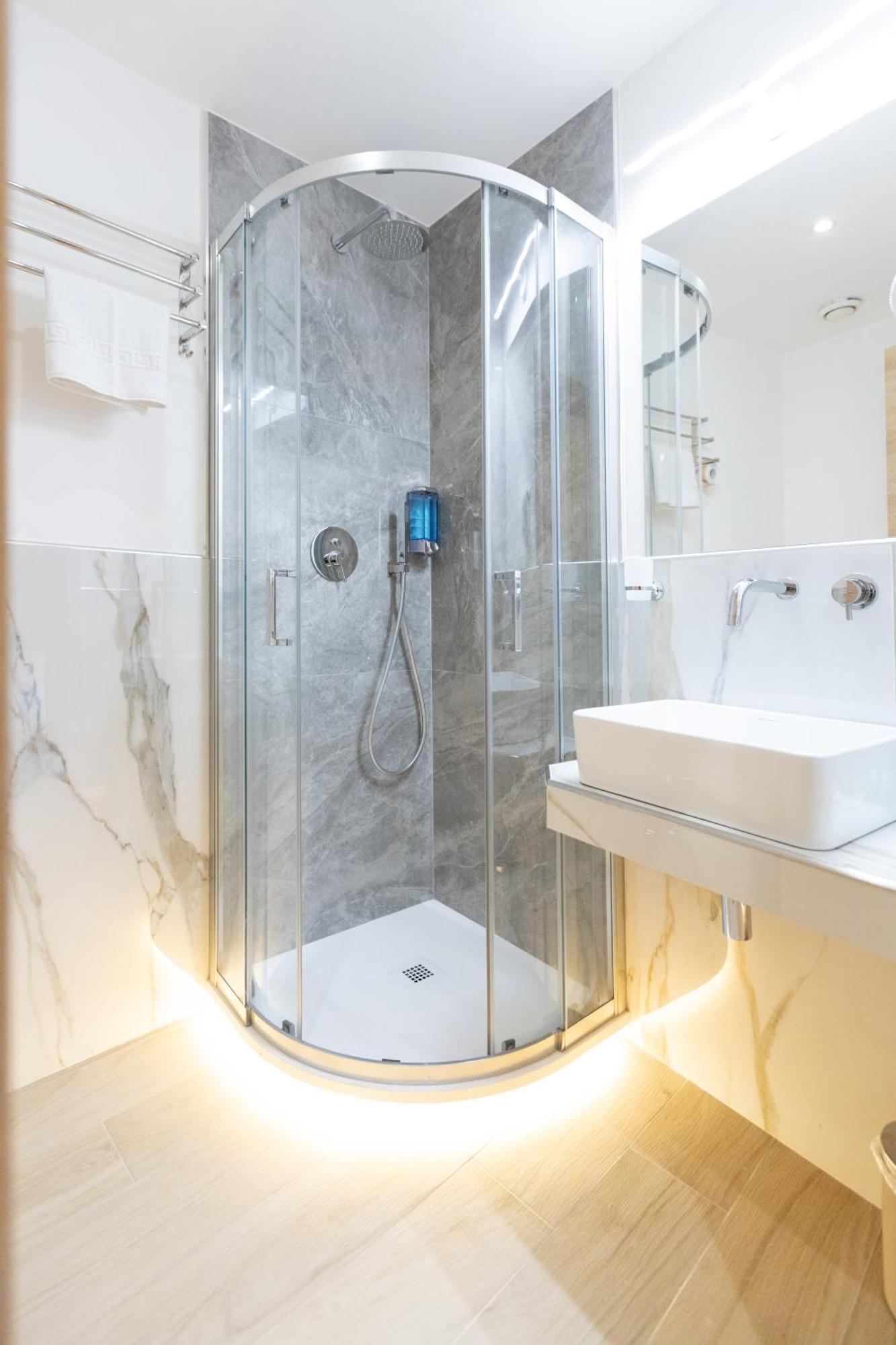 Economy Double or Twin Room