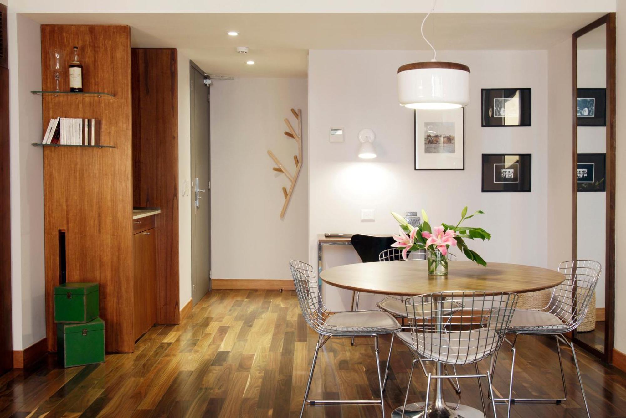 Superior King Suite