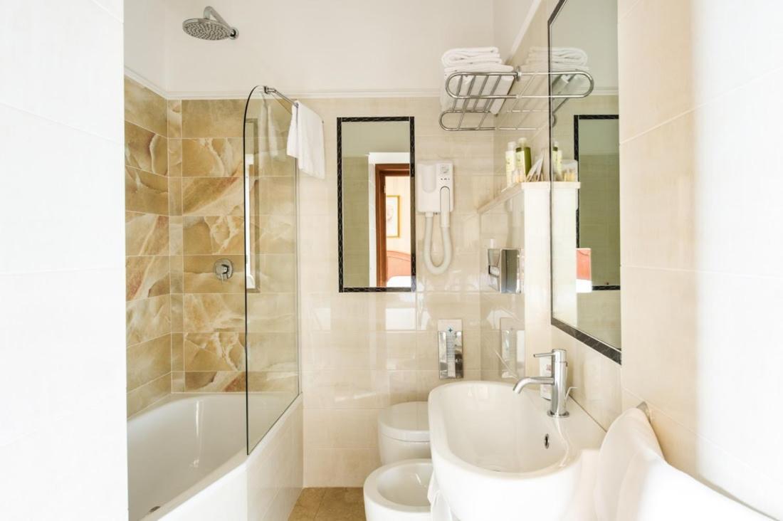 Small Double or Twin Room