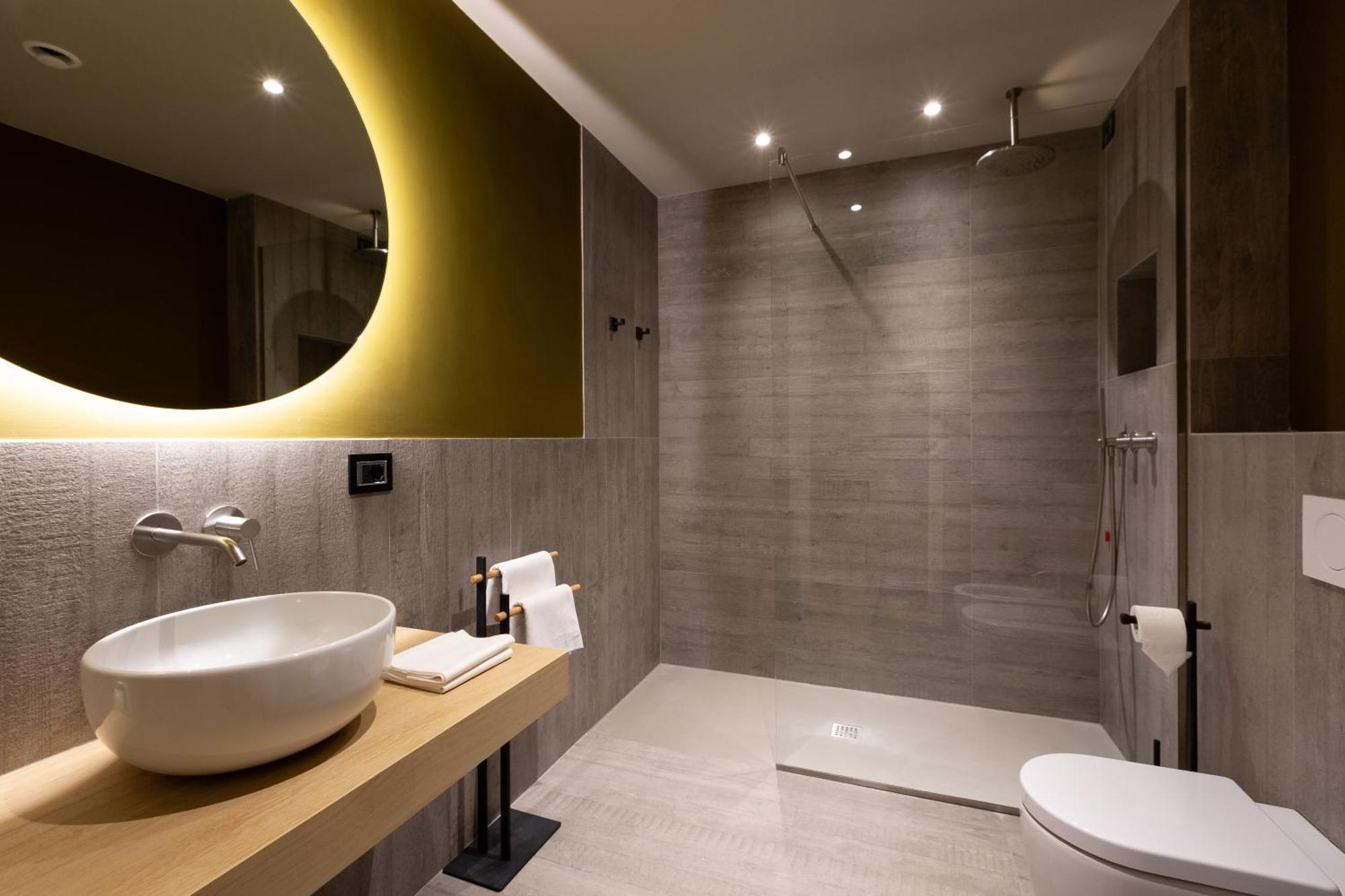 Premium Quadruple Room