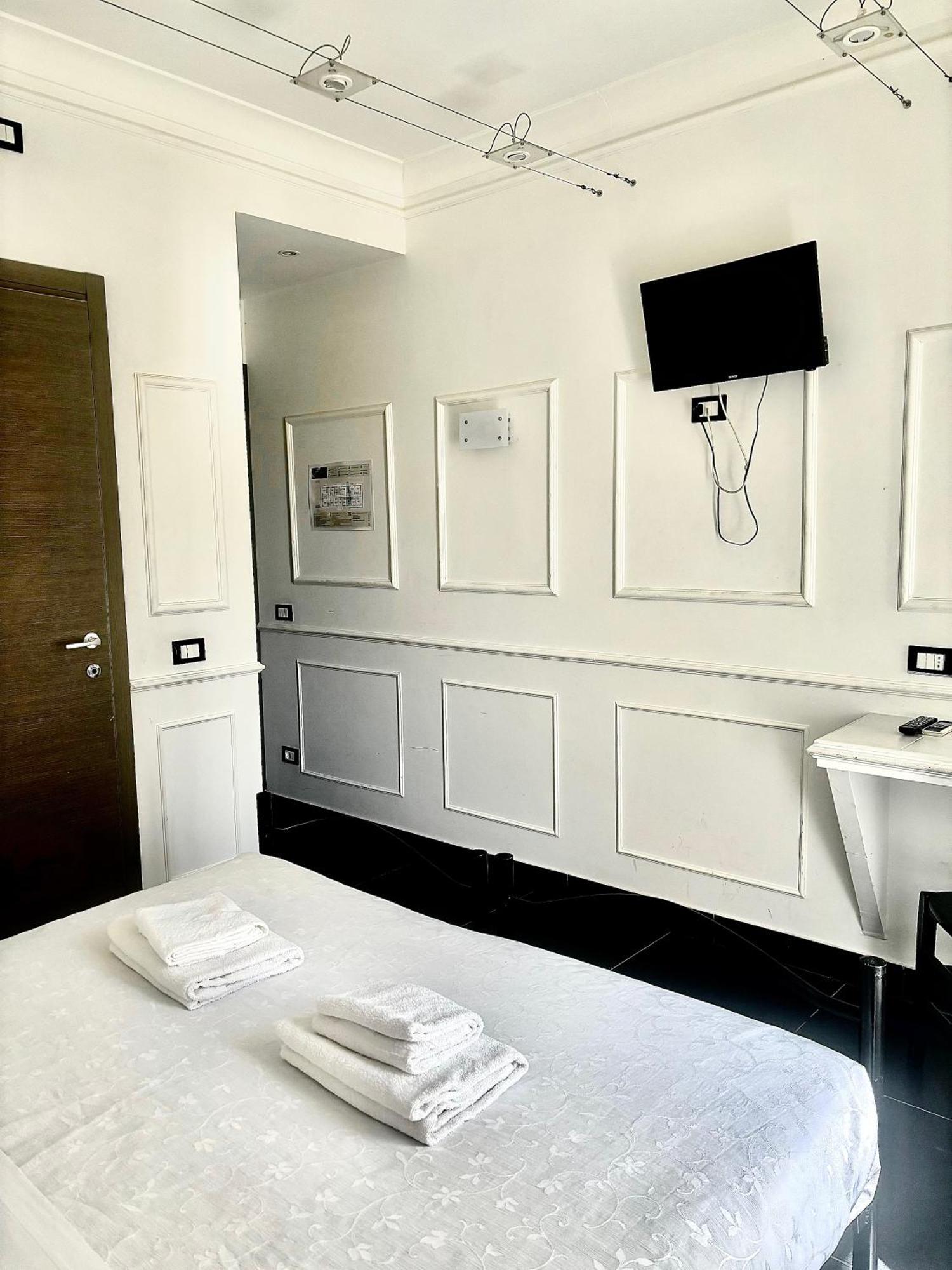 Small Double Room