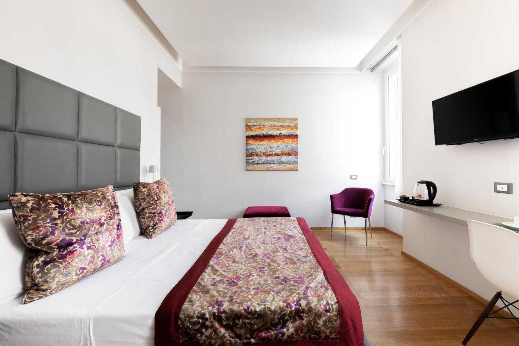 Superior King Room