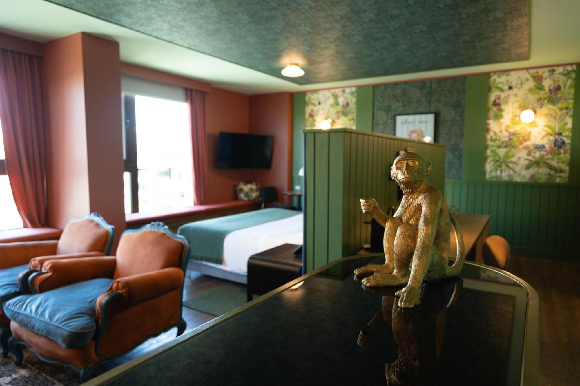 Junior Suite Mountain View