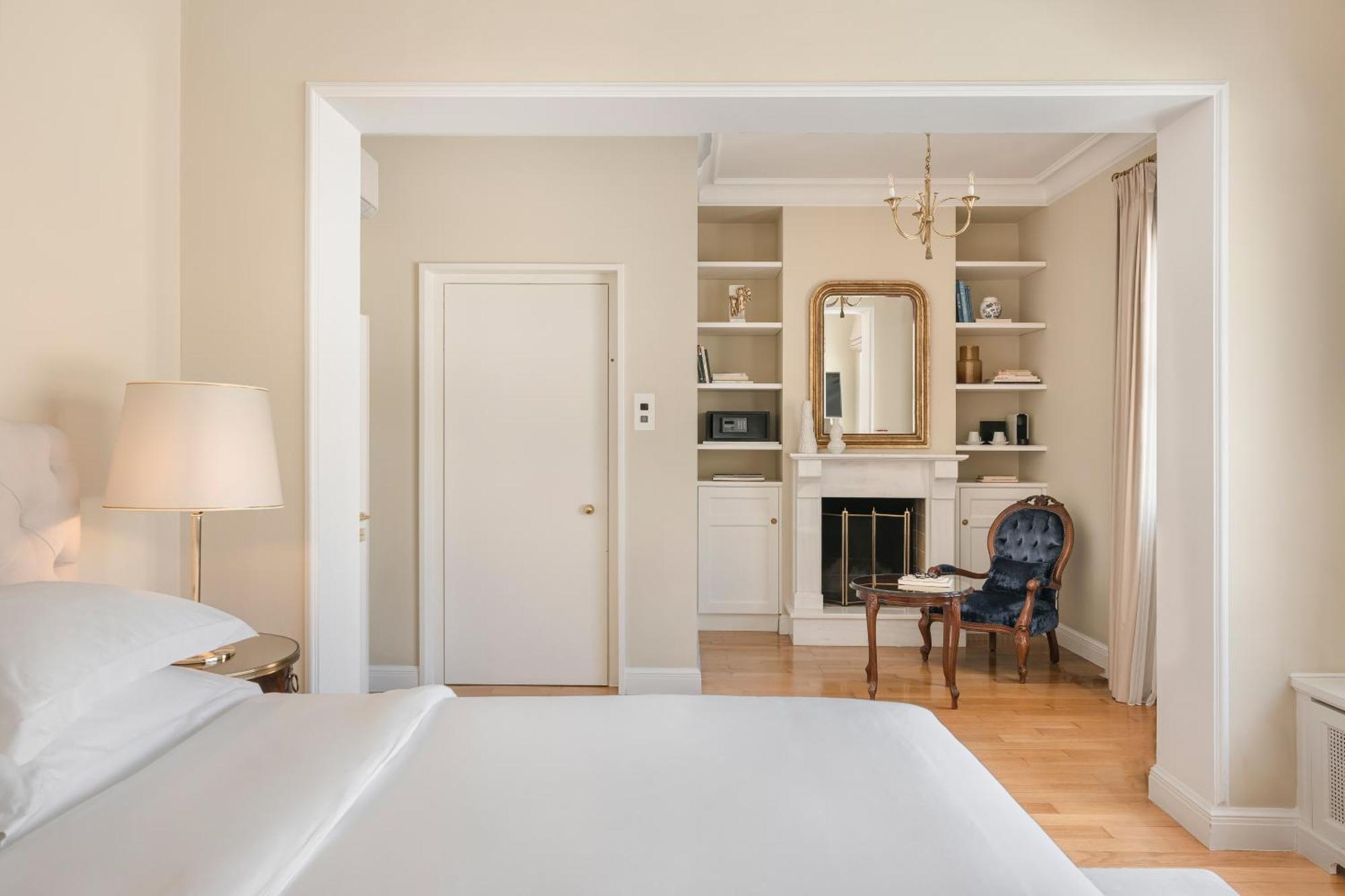 Signature Suite Acropolis View