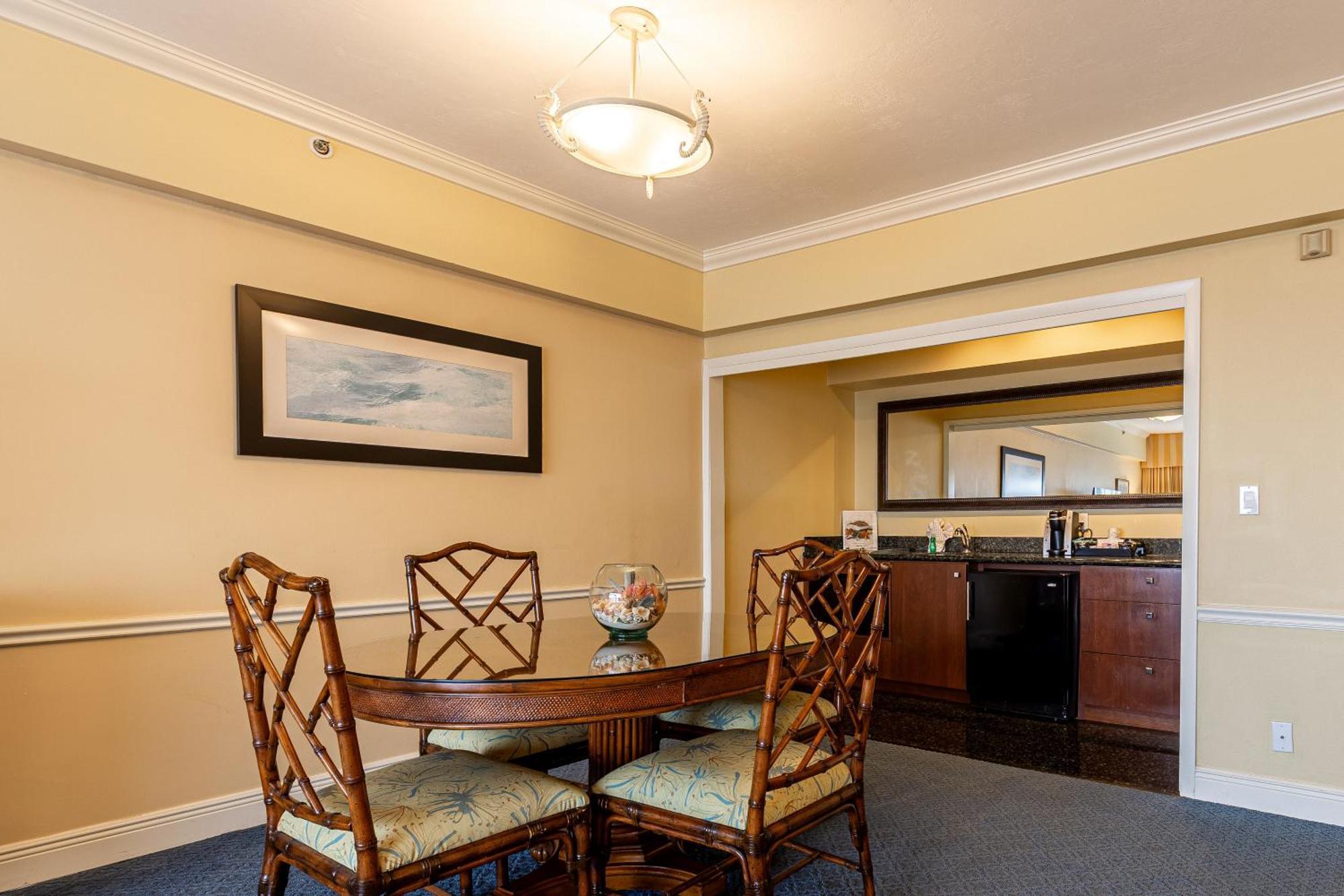 Ocean Front One Bedroom Suite