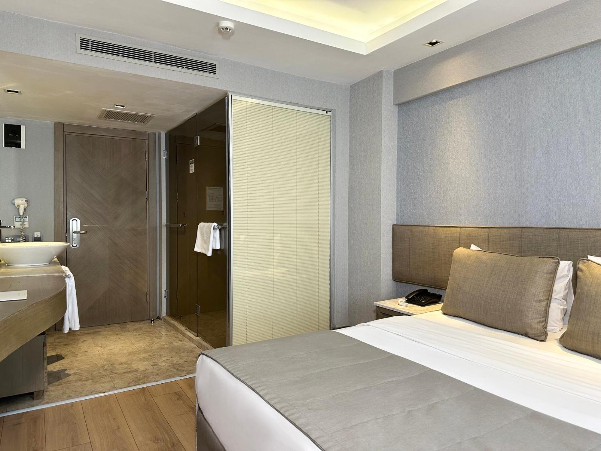 Standard Single Room