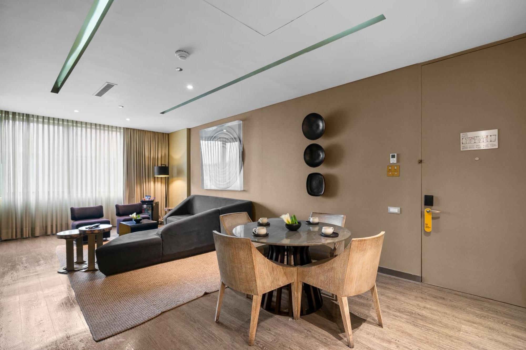 Presidential Suite