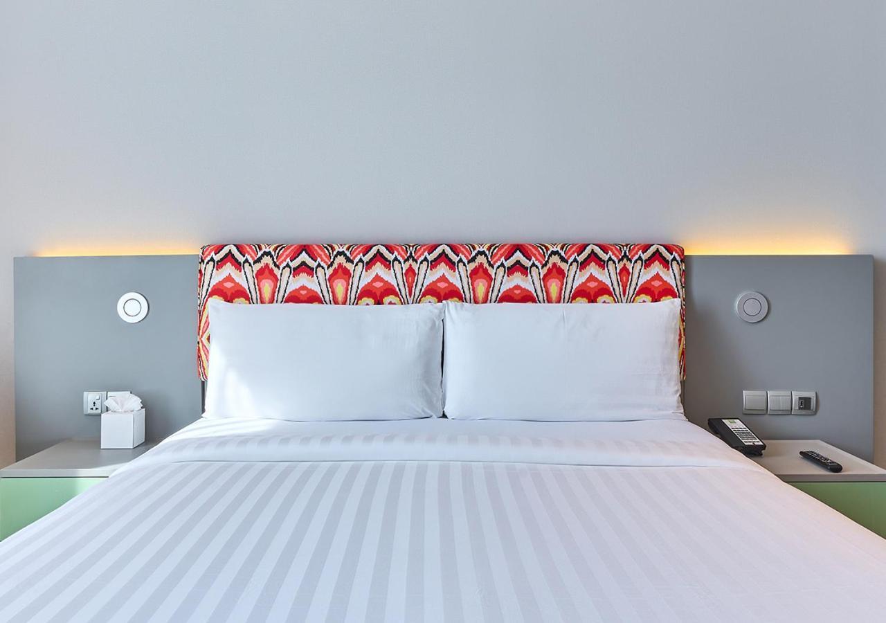 Standard Double Room - City Side