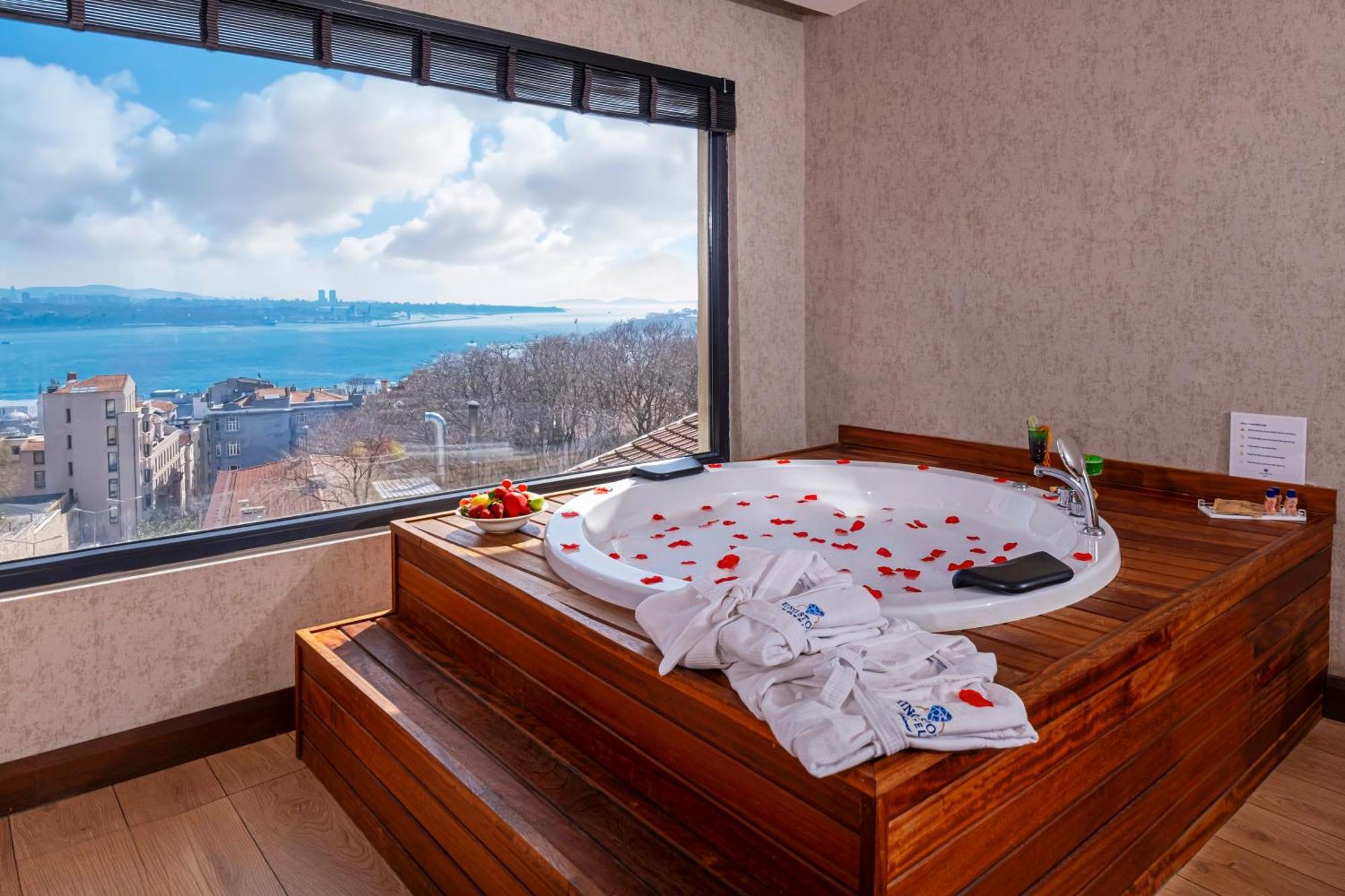 King Suite with Balcony