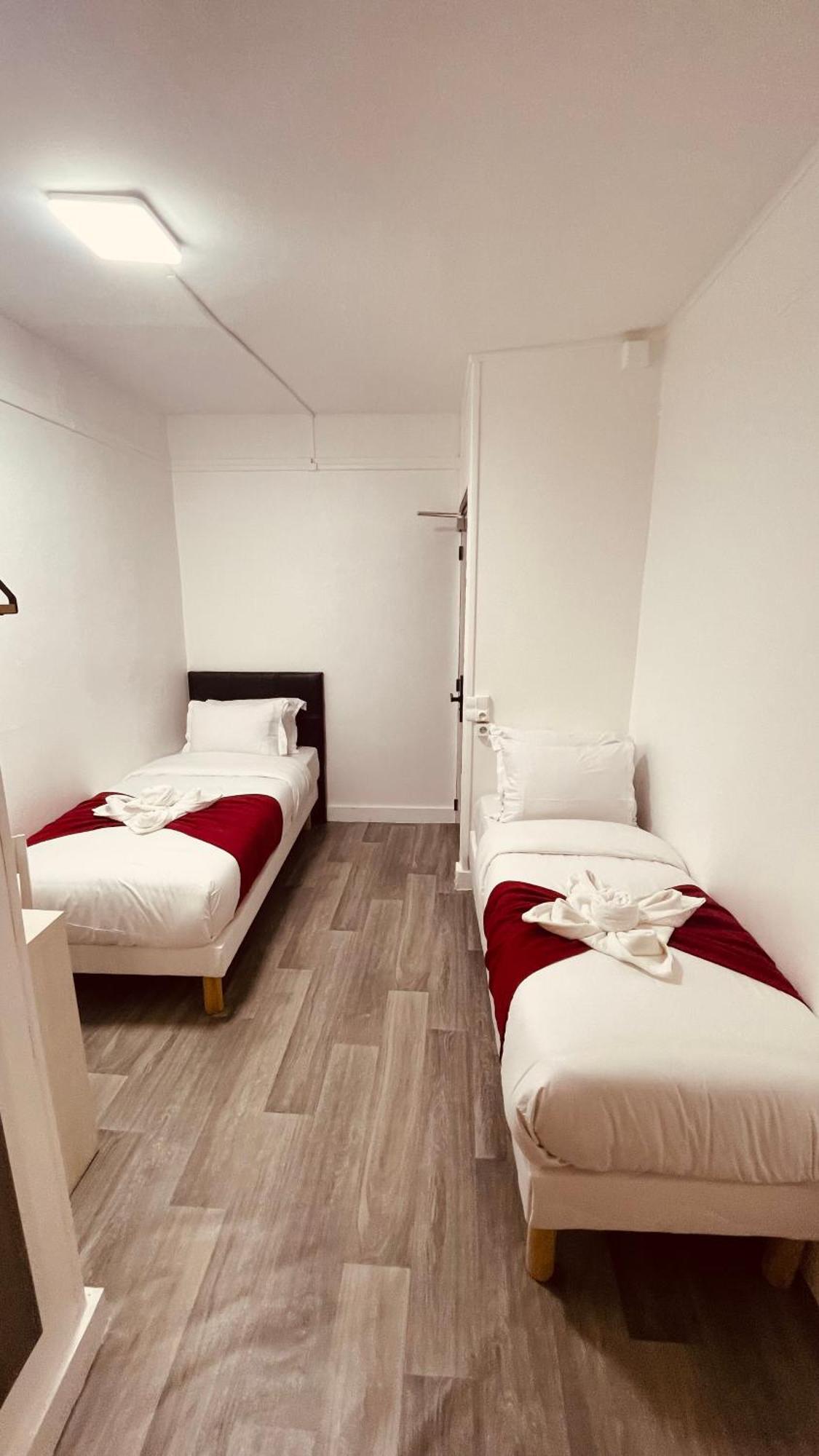 Twin Room with Shared Toilet