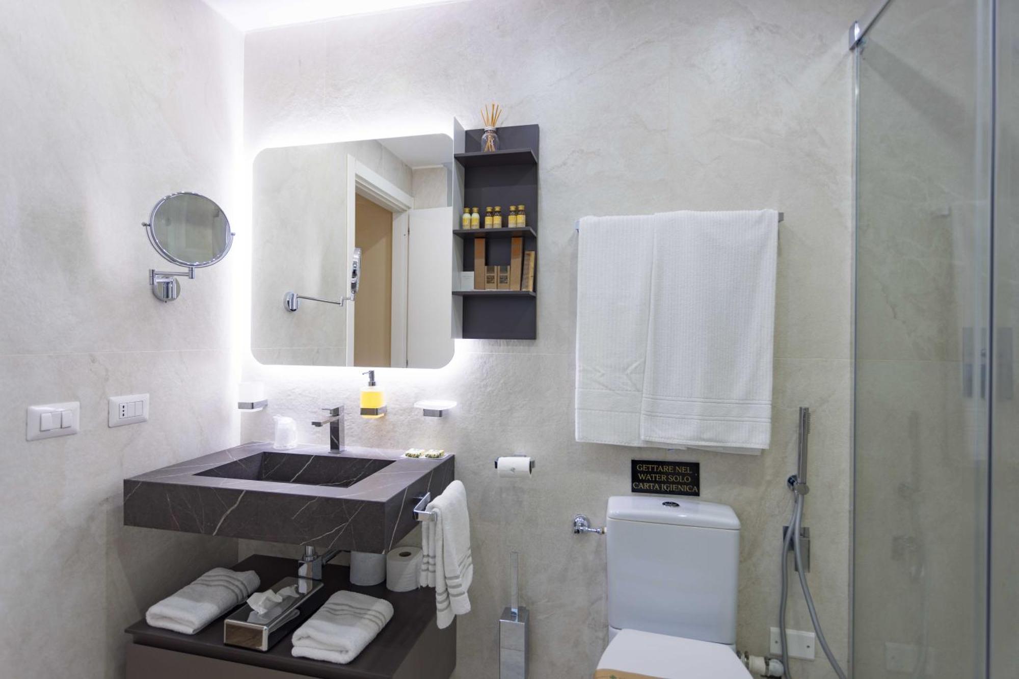 Luxury Triple Room