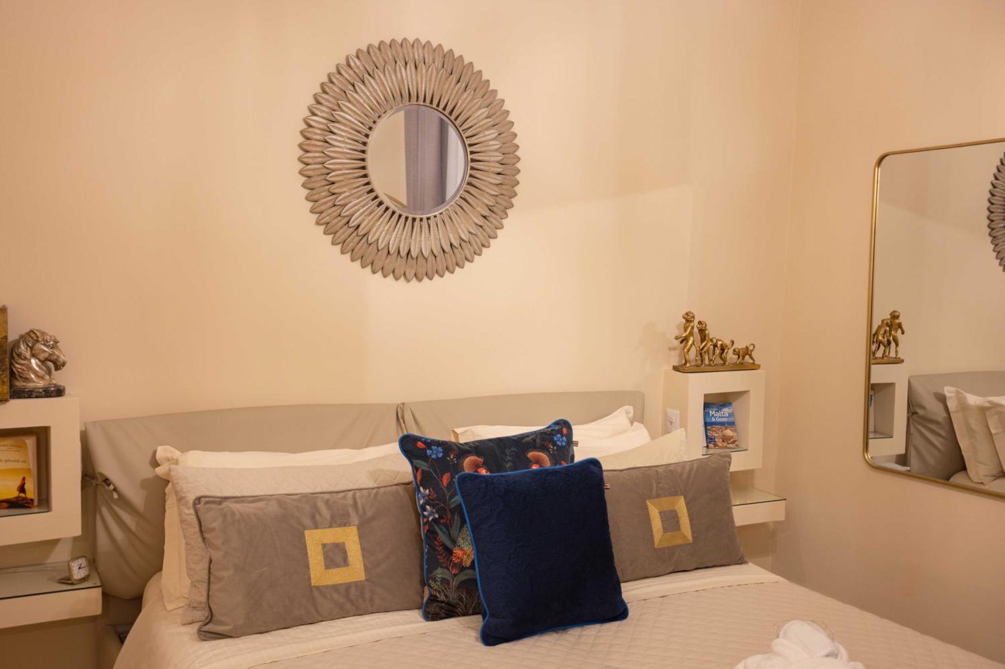 Deluxe Double or Twin Room Balcony