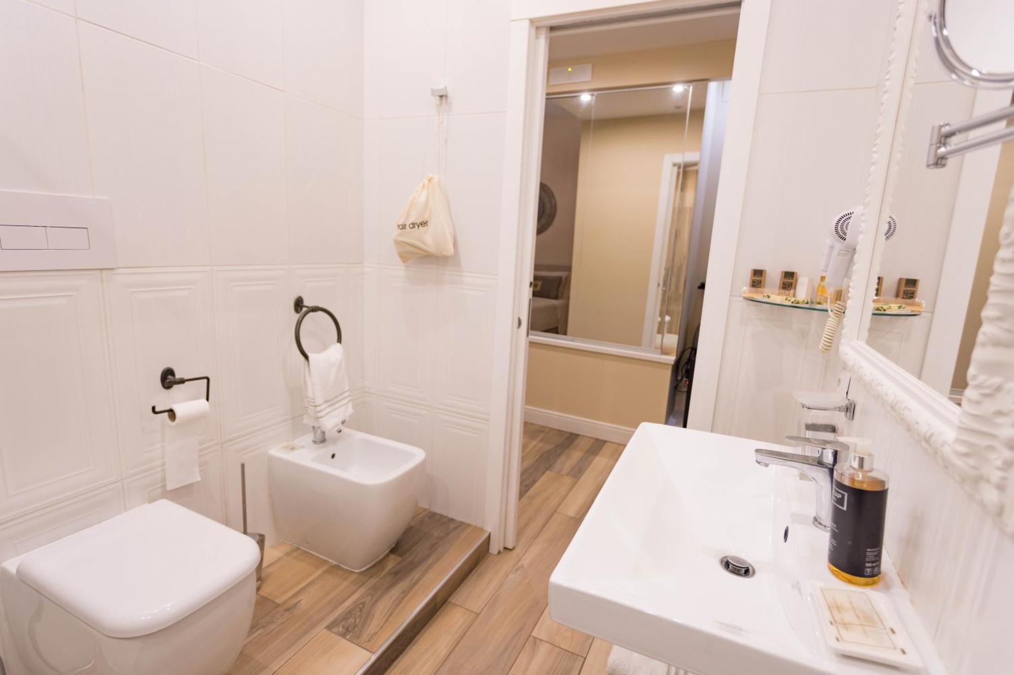 Deluxe Double or Twin Room Balcony