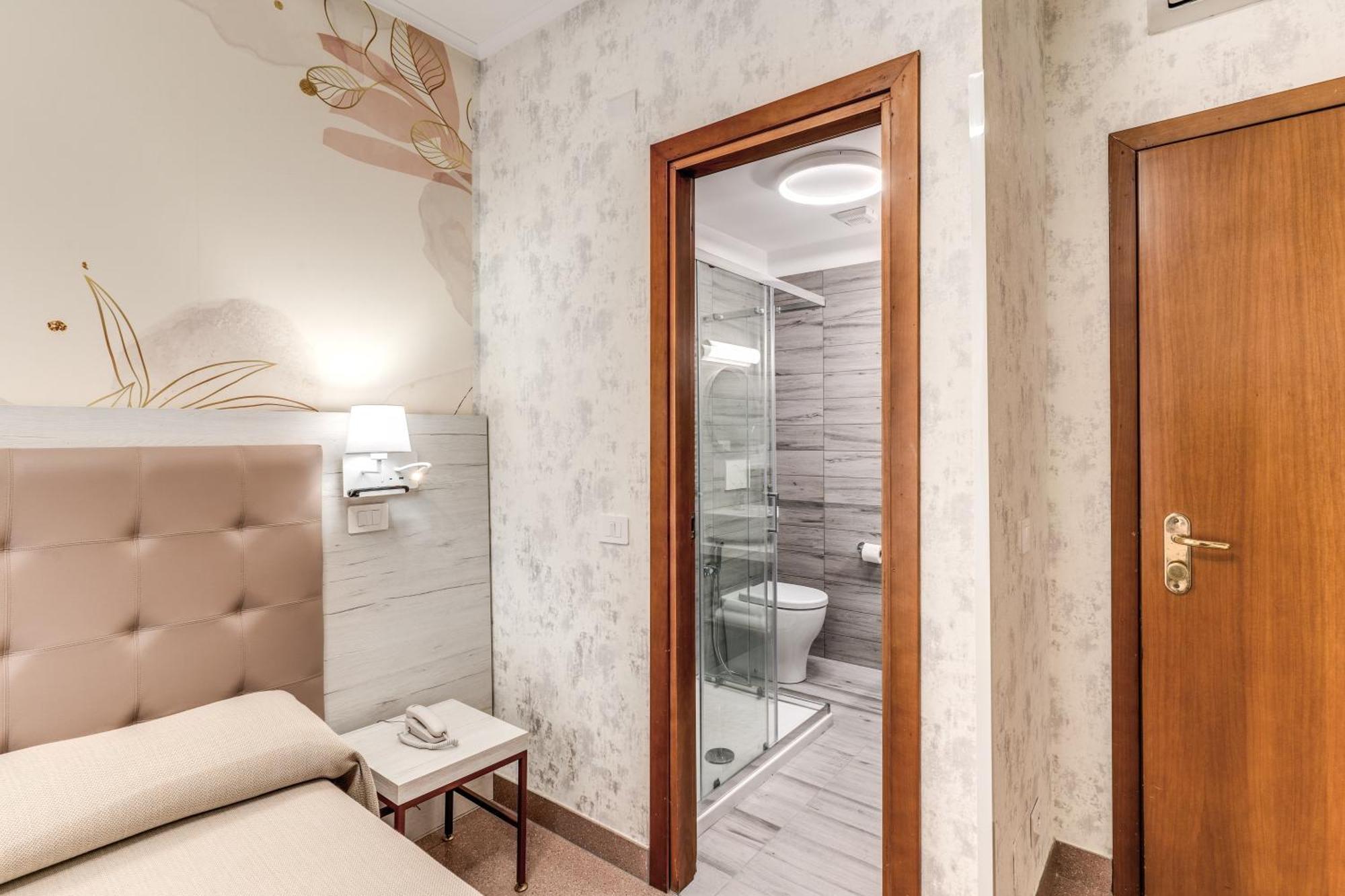 Superior Single Room
