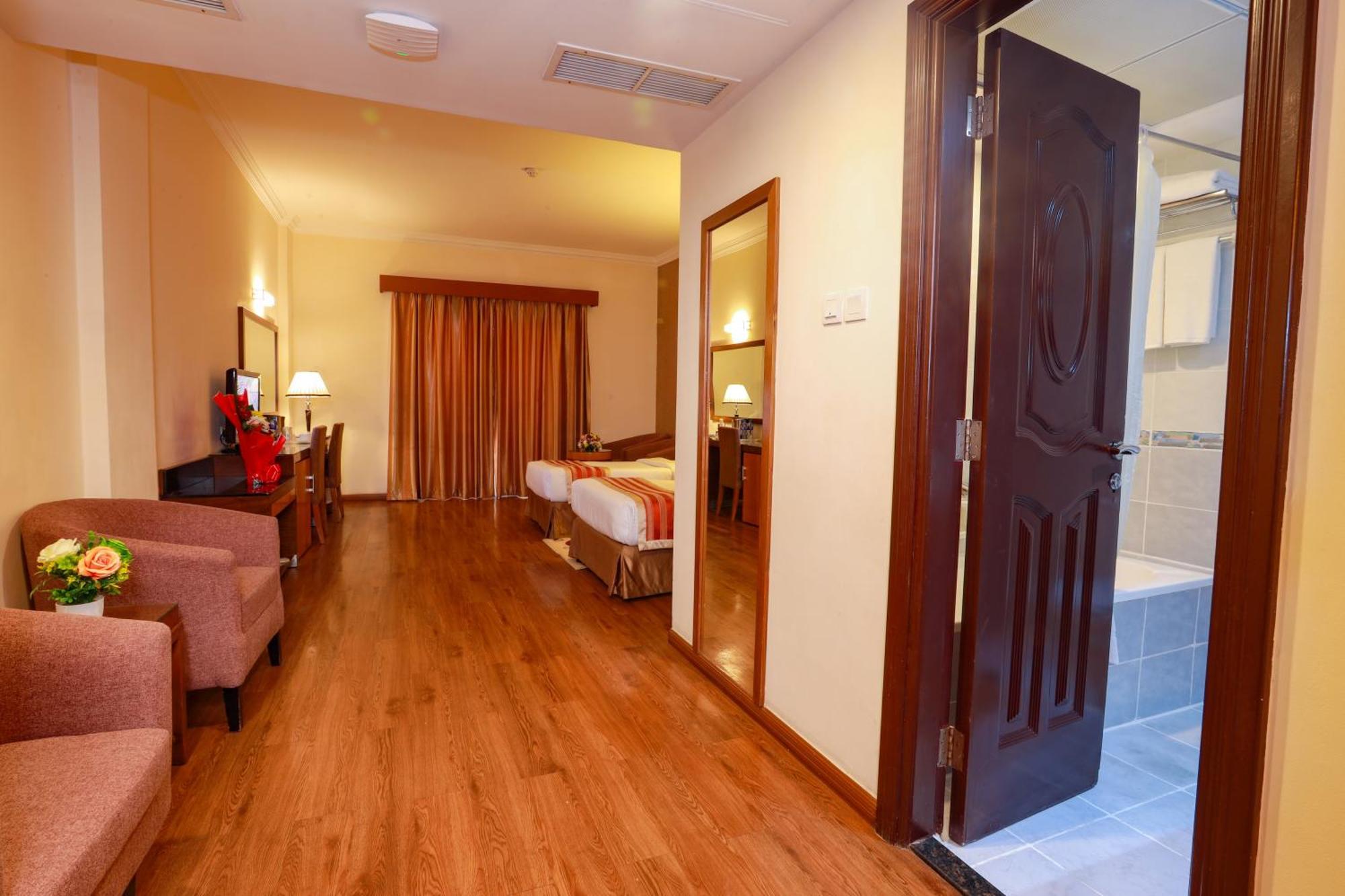 Standard Twin Room