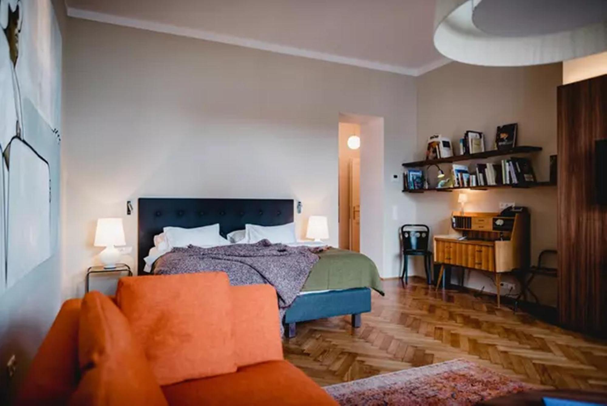 Deluxe Two-Bedroom Suite