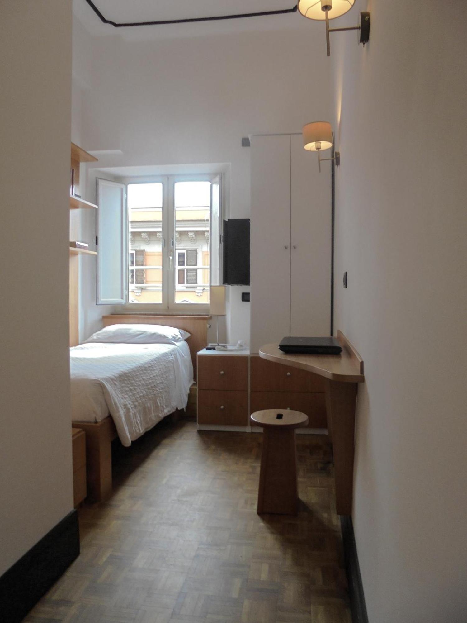 Small Single Room