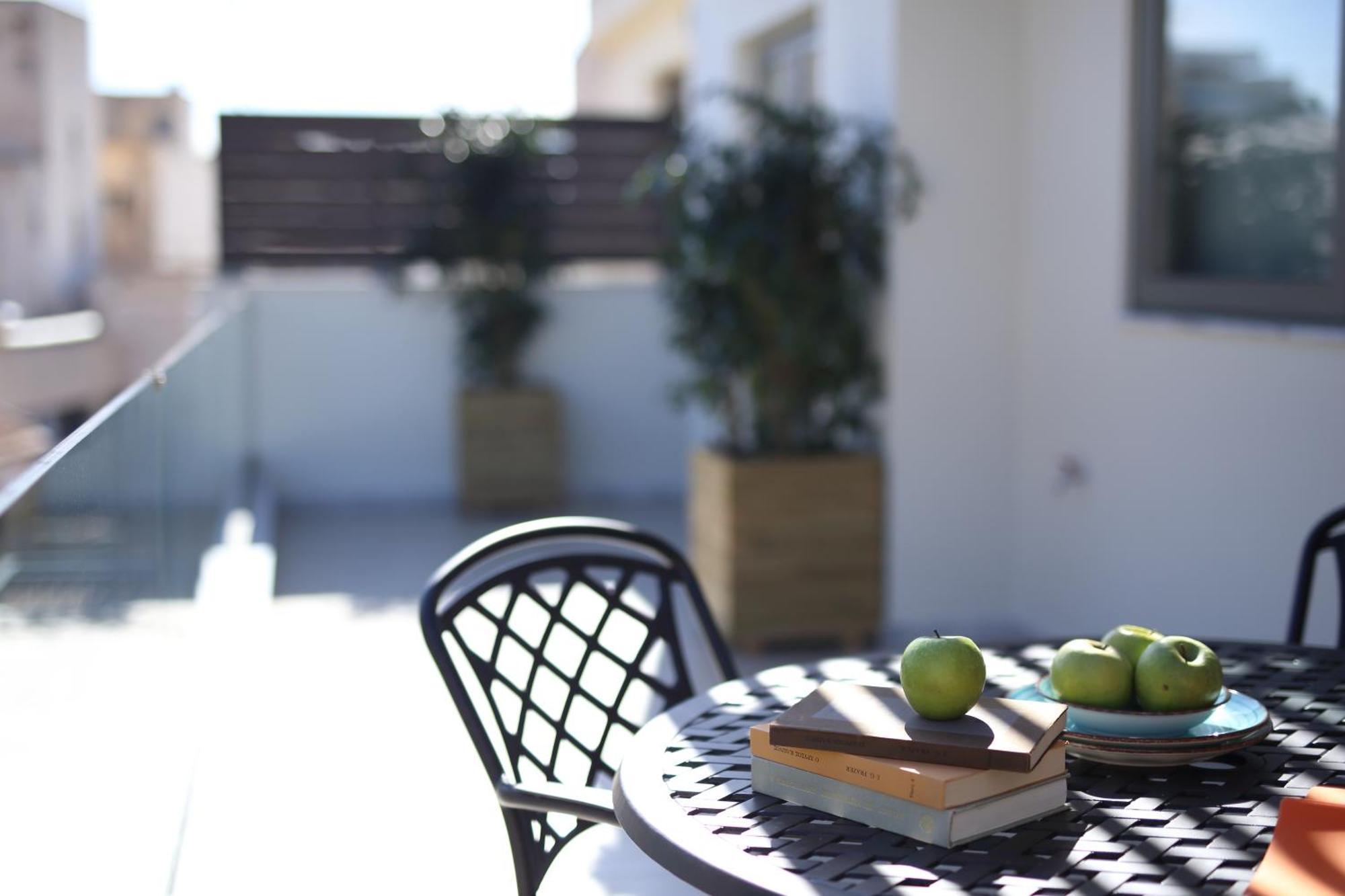 Comfort Apartment Balcony