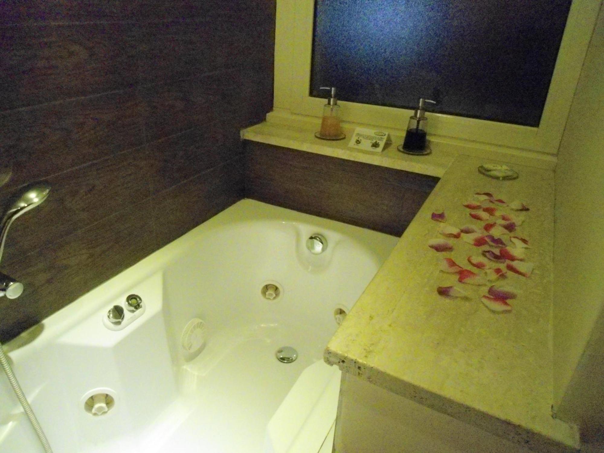 Double Room Spa Bath Balcony