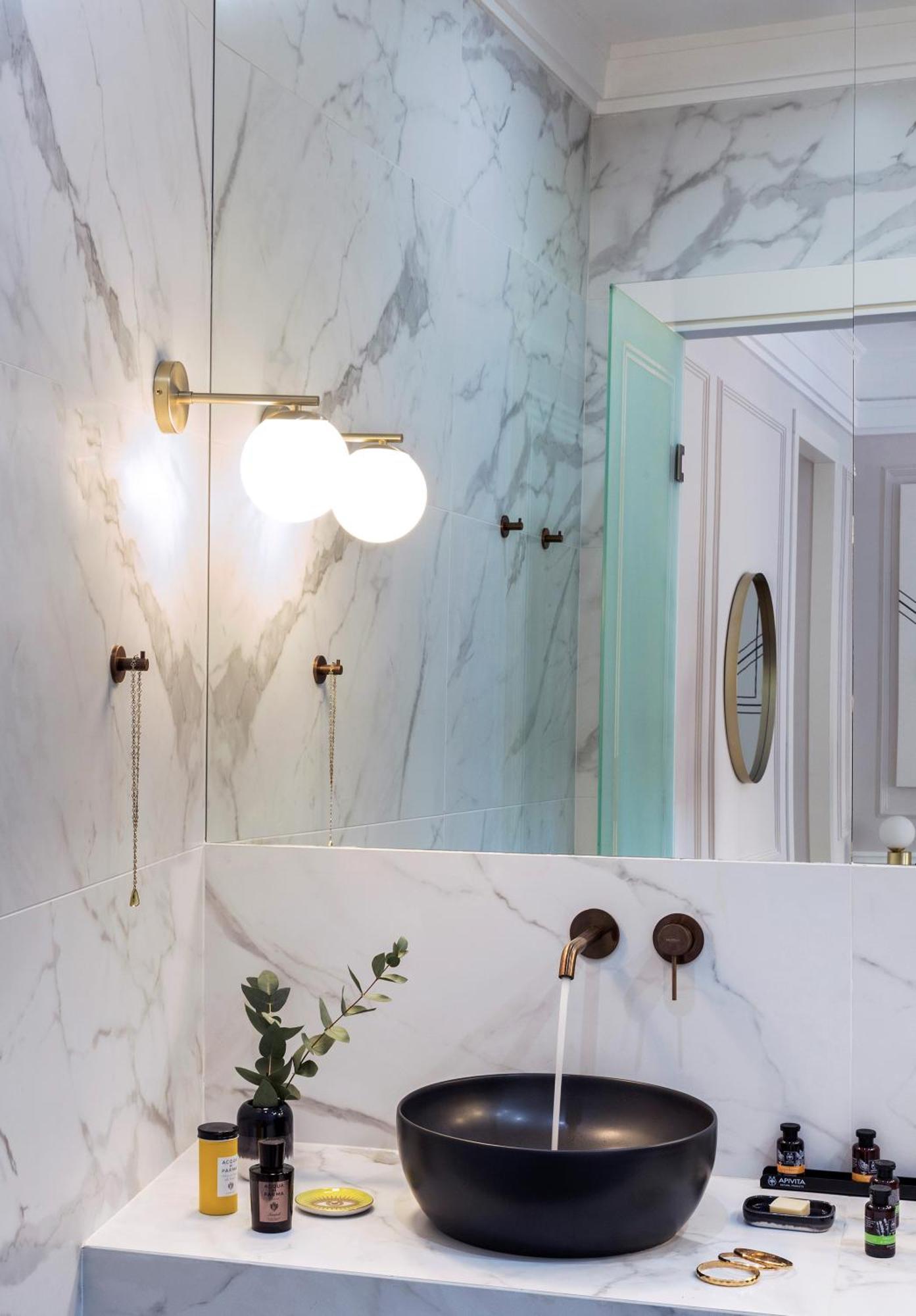 Elegant Suite Partial Acropolis View