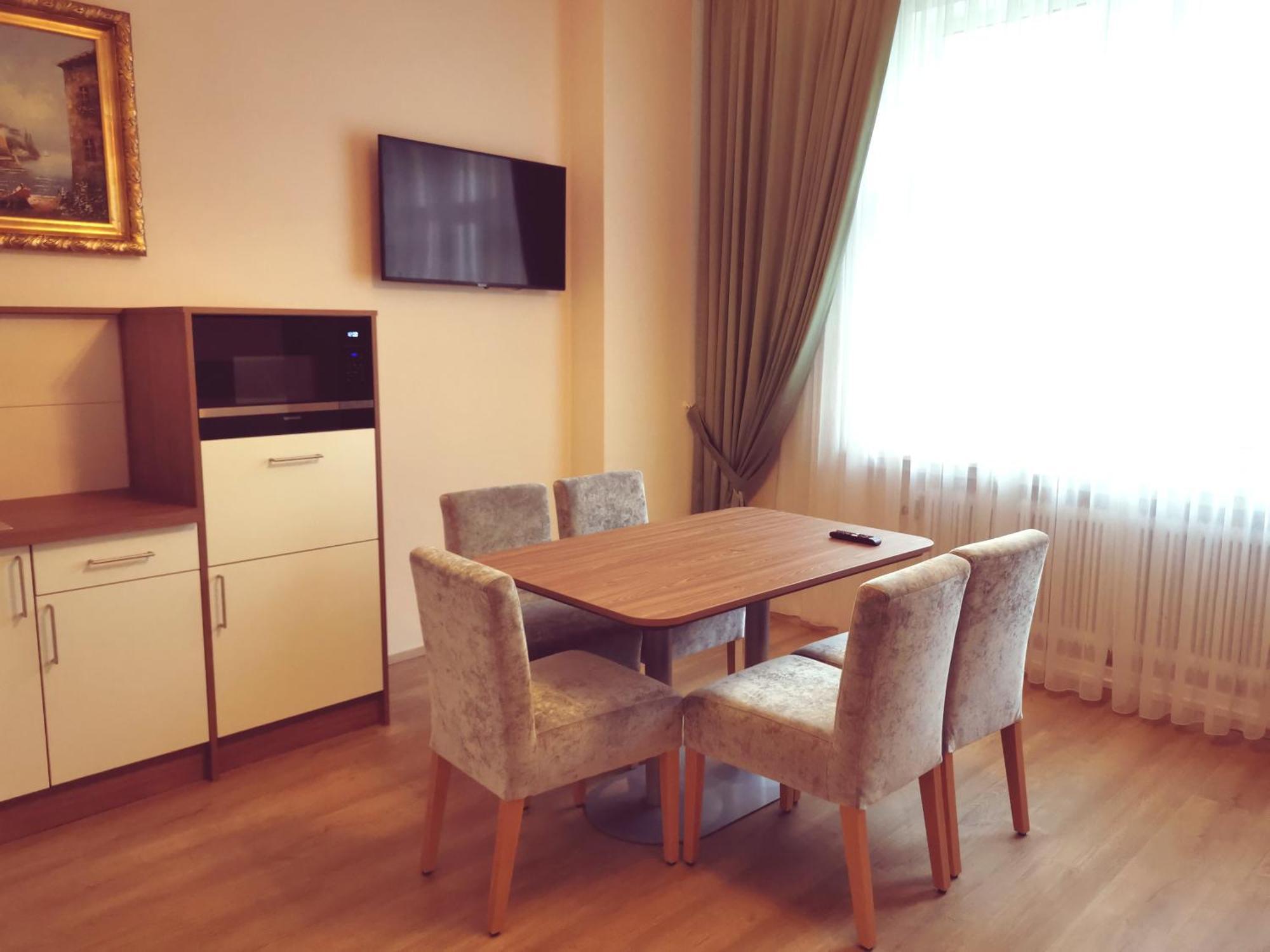 Superior Apartment