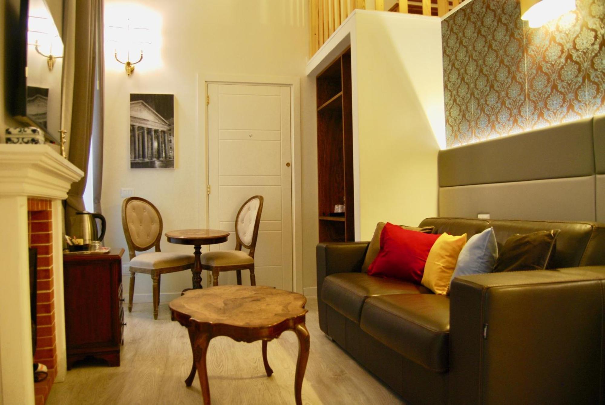 Queen Room