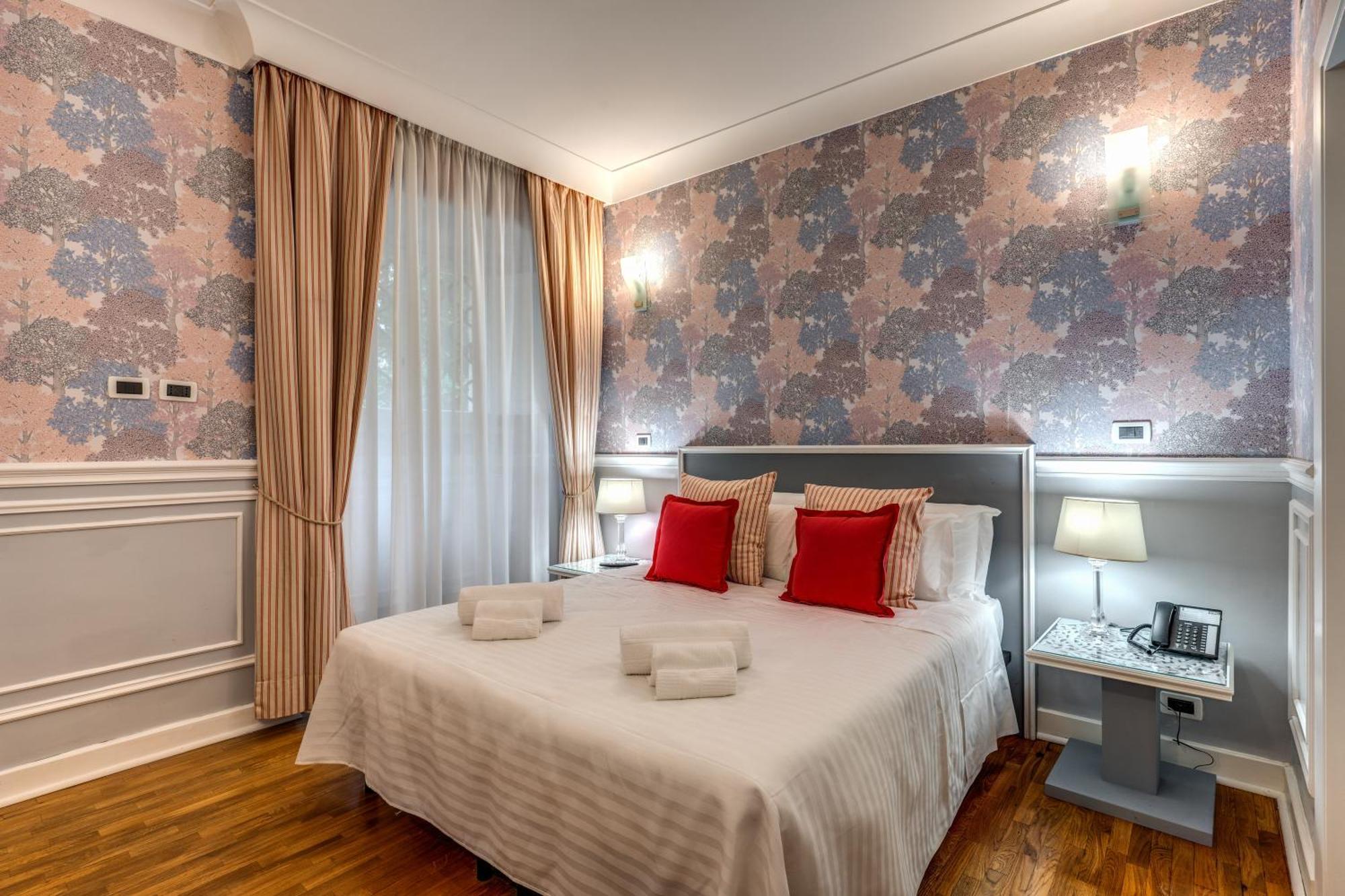 King Room Garden View