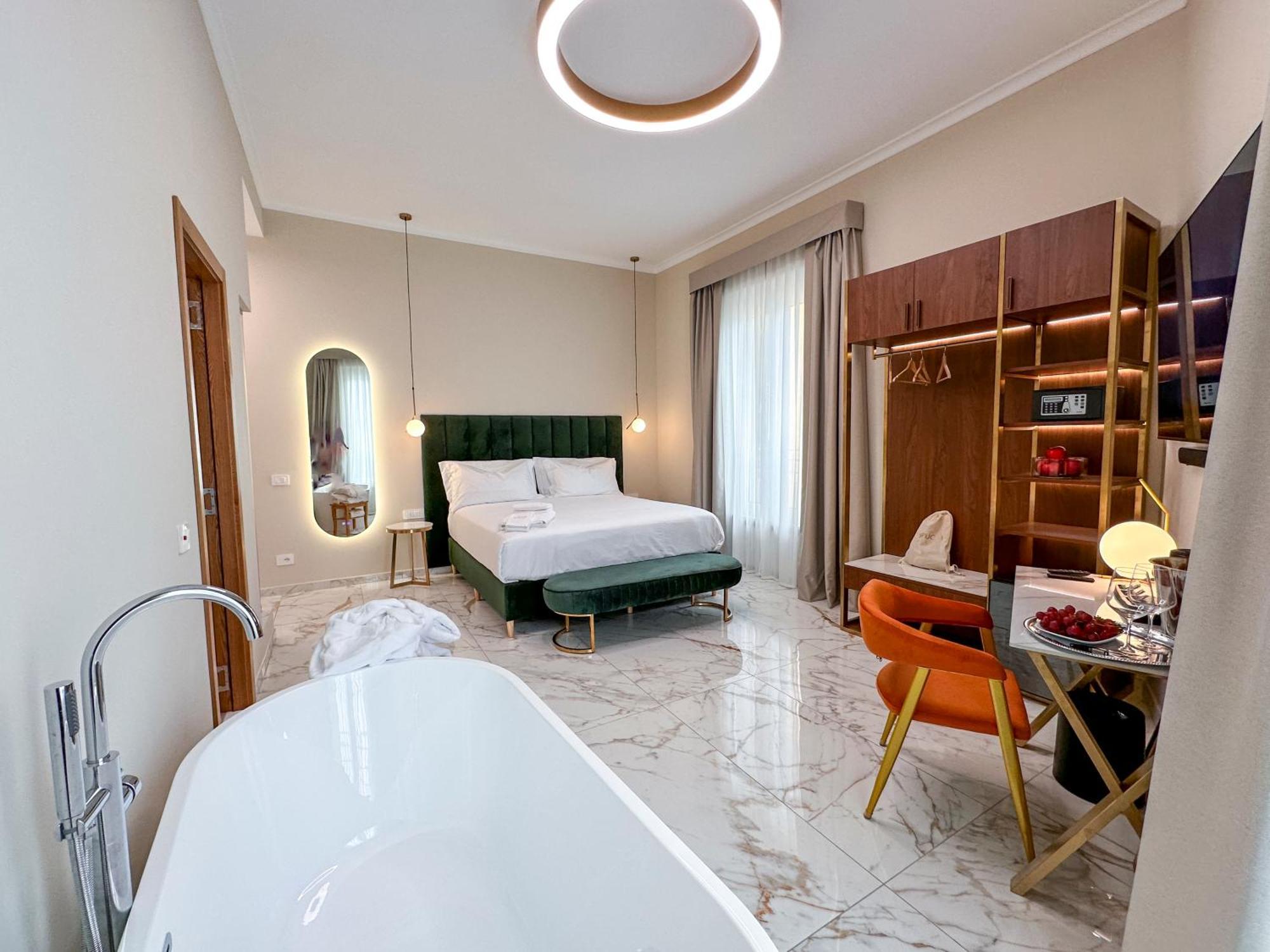 Executive Triple Room