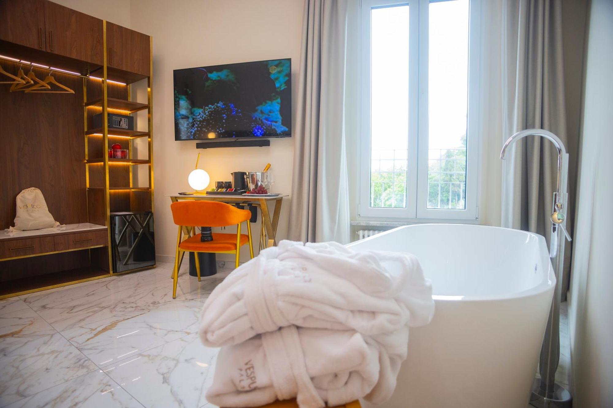 Executive Triple Room
