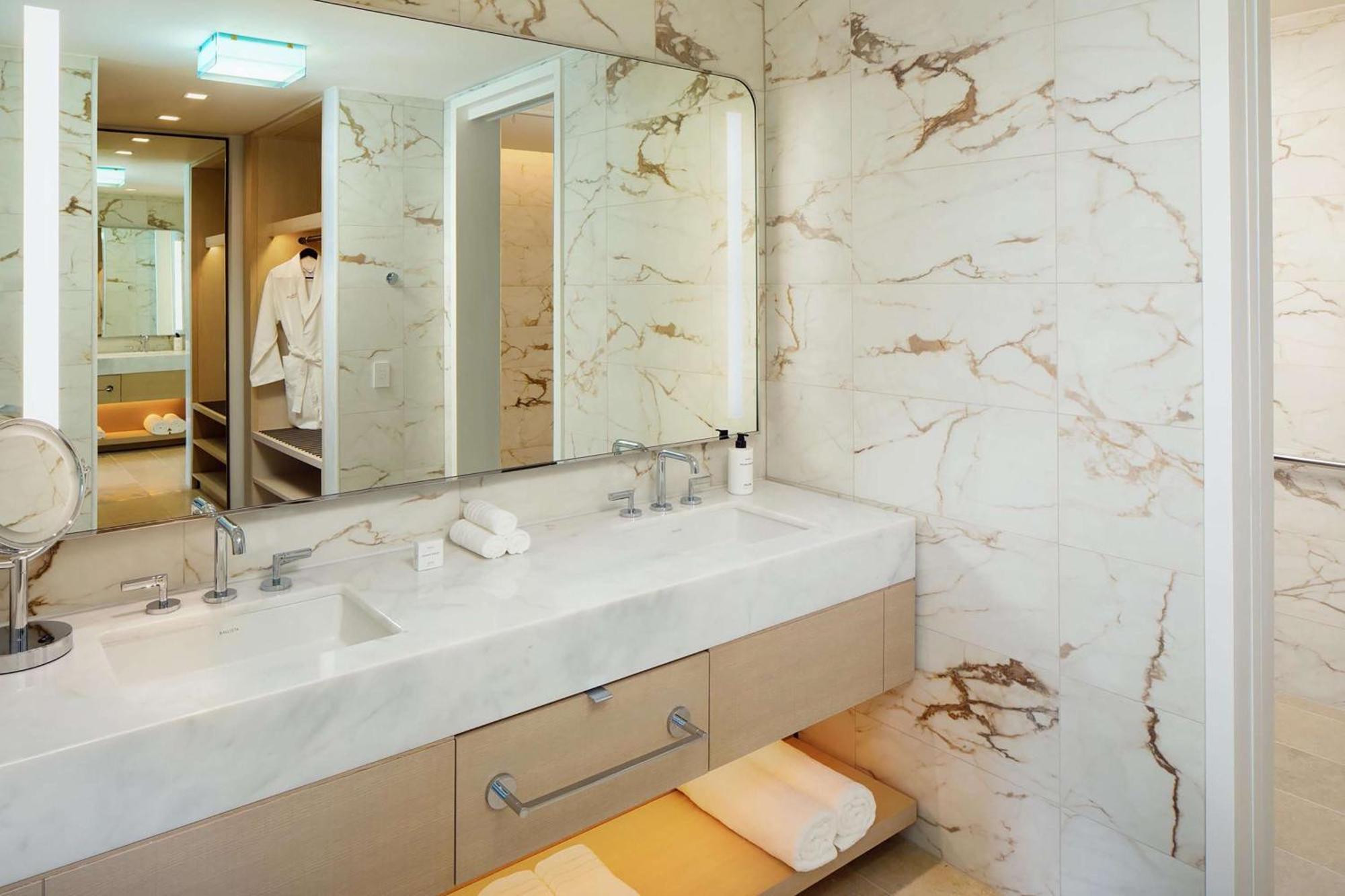 One-Bedroom Suite Pool View Hearing Accessible