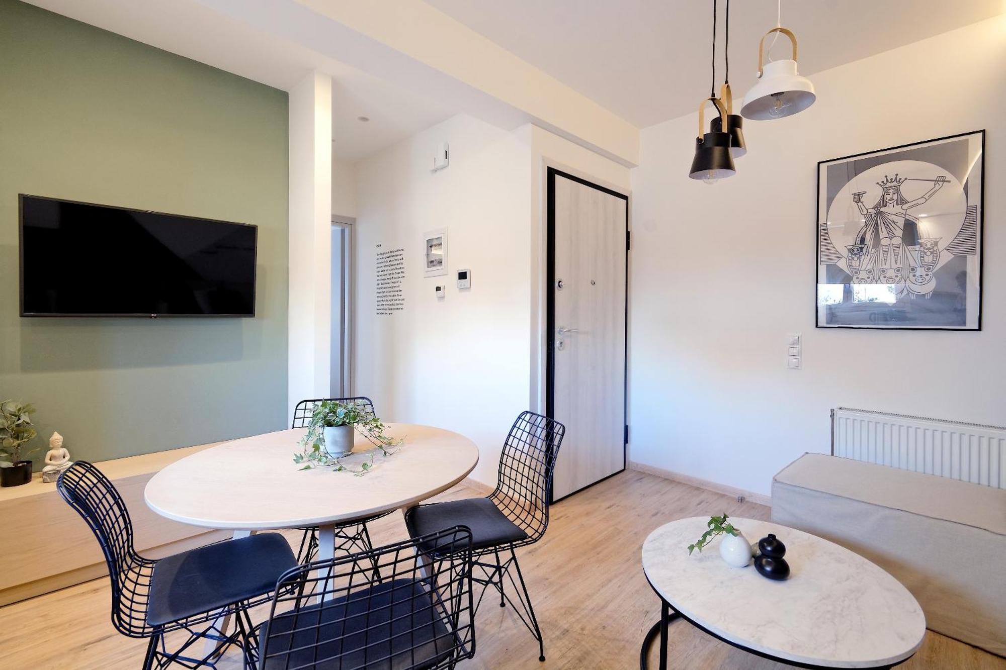 One-Bedroom Apartment