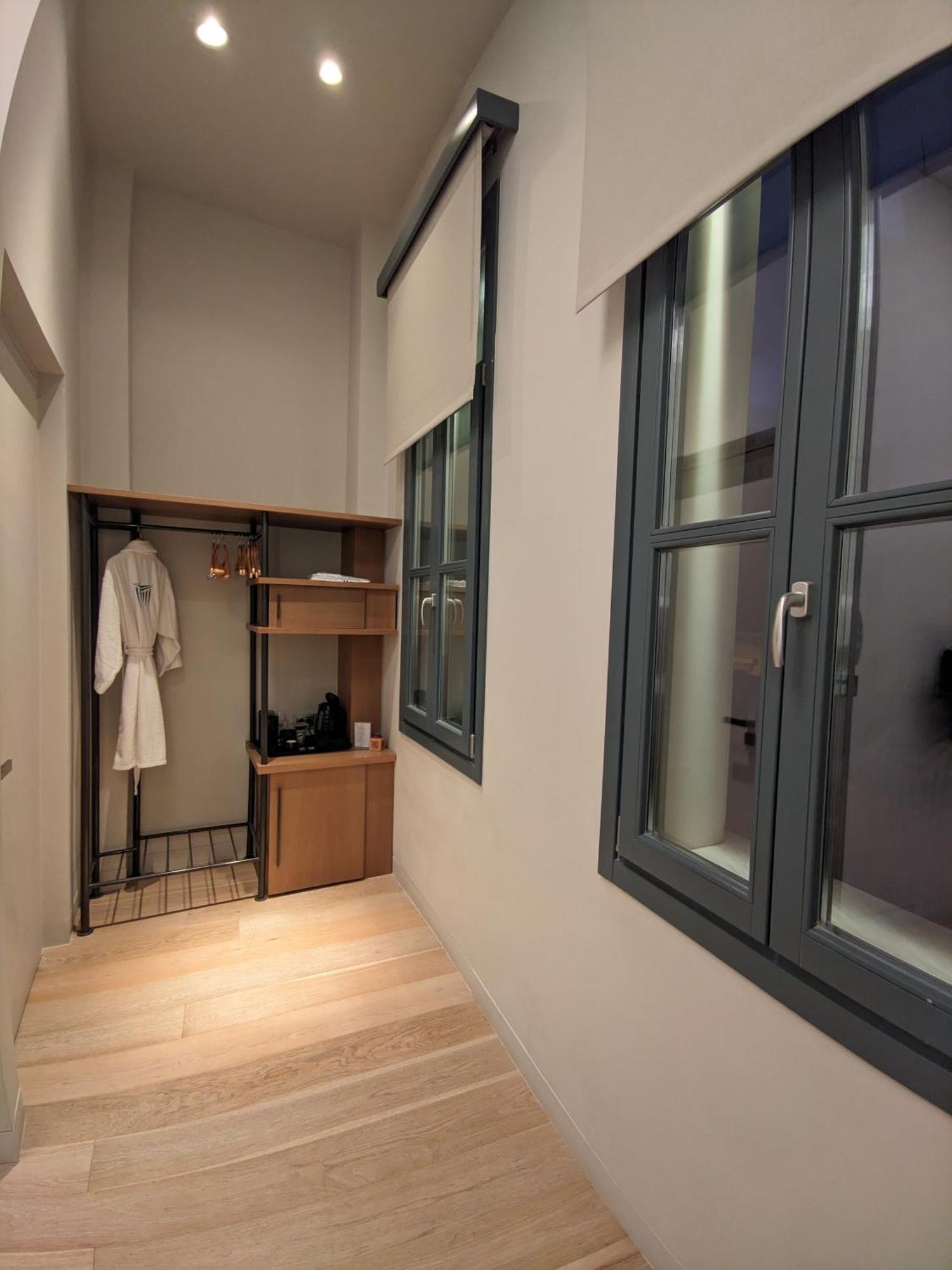 Solo Single Room