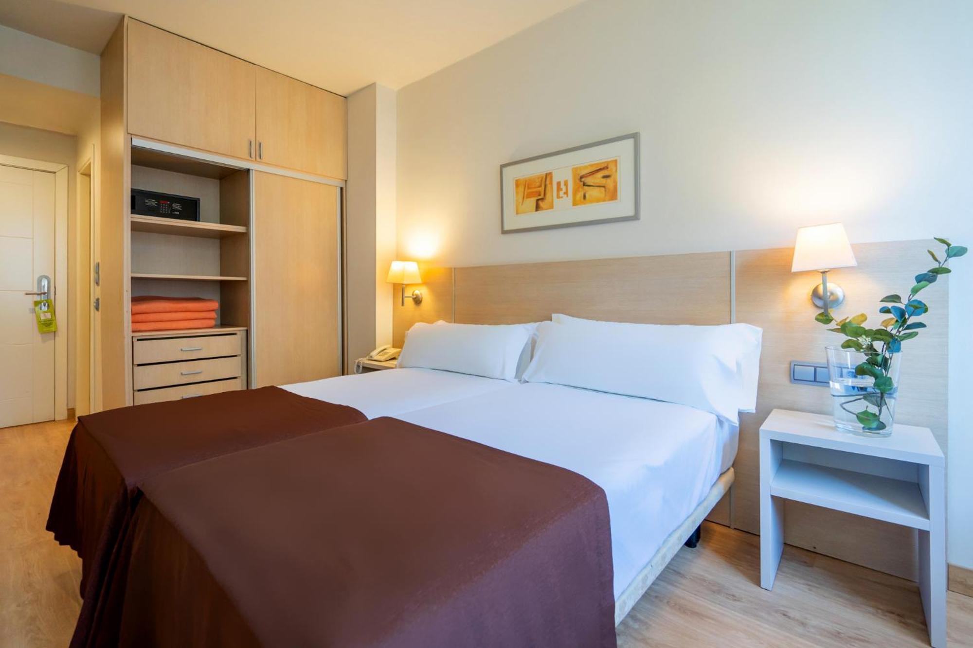 Large Double Room