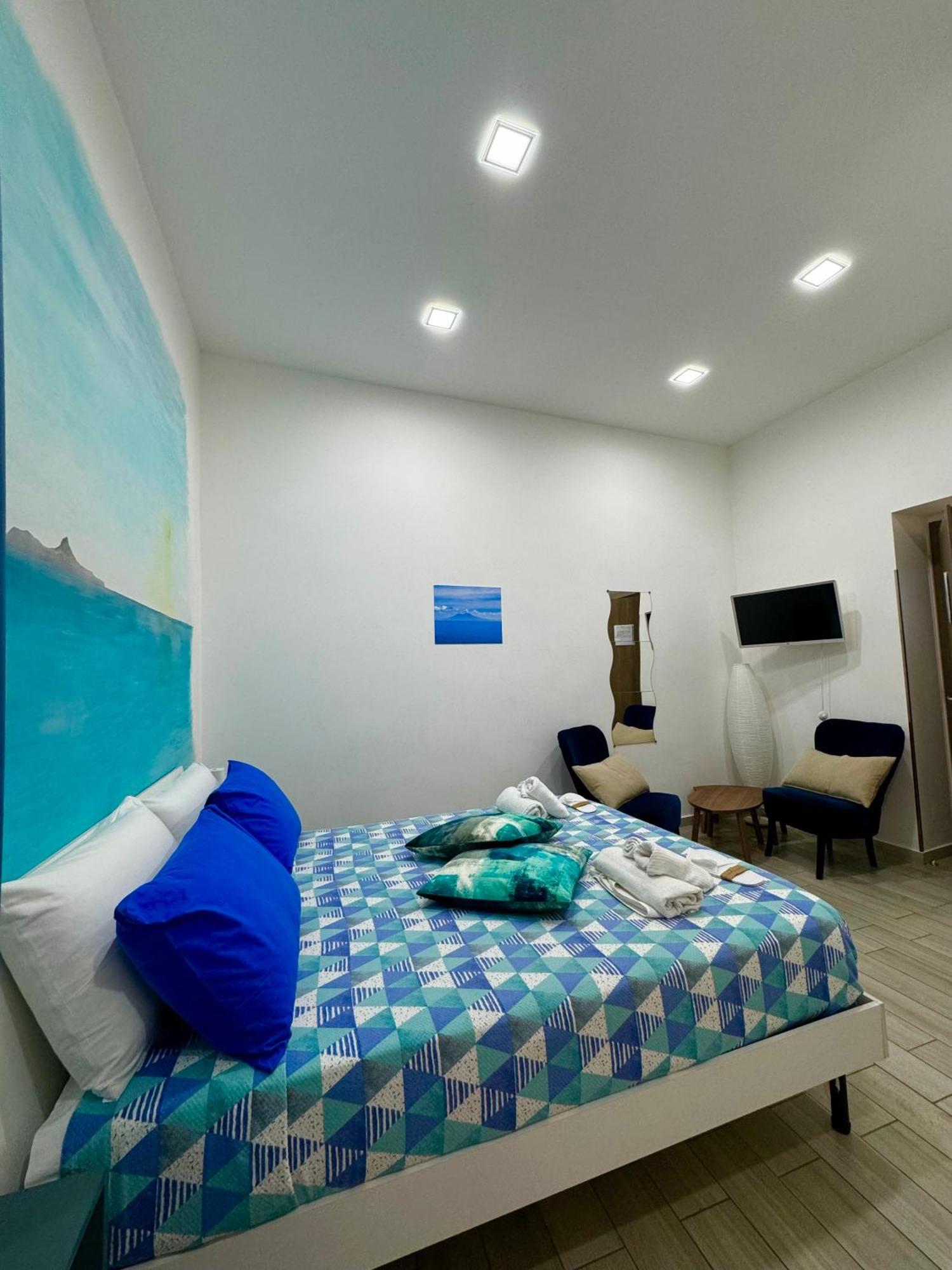 Double Room Private Bathroom